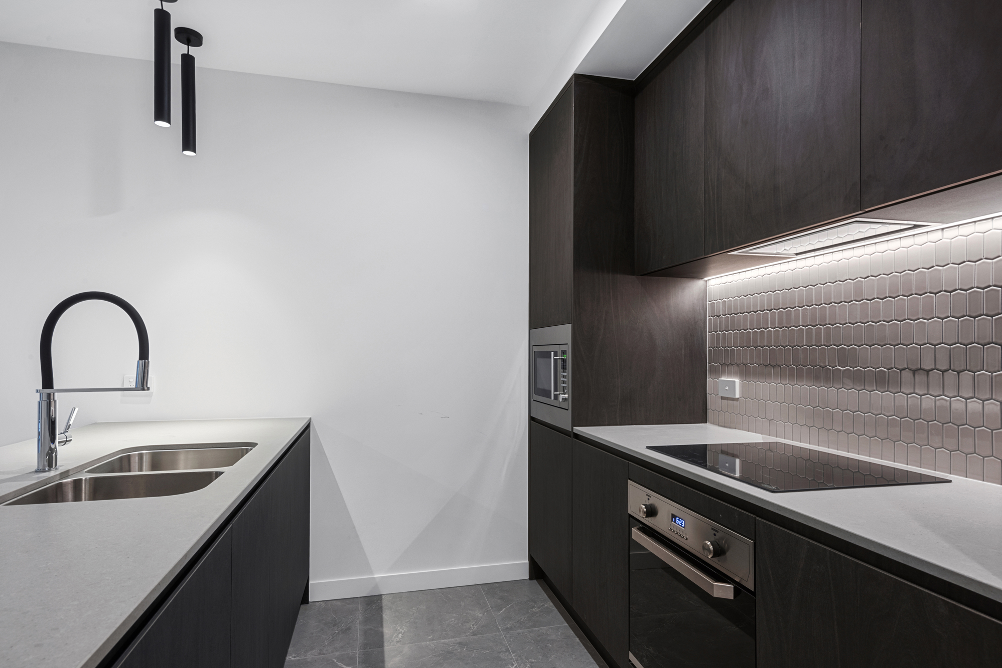 2103/100 Duporth Avenue, Maroochydore For Lease by Mosaic Property Group - image 2