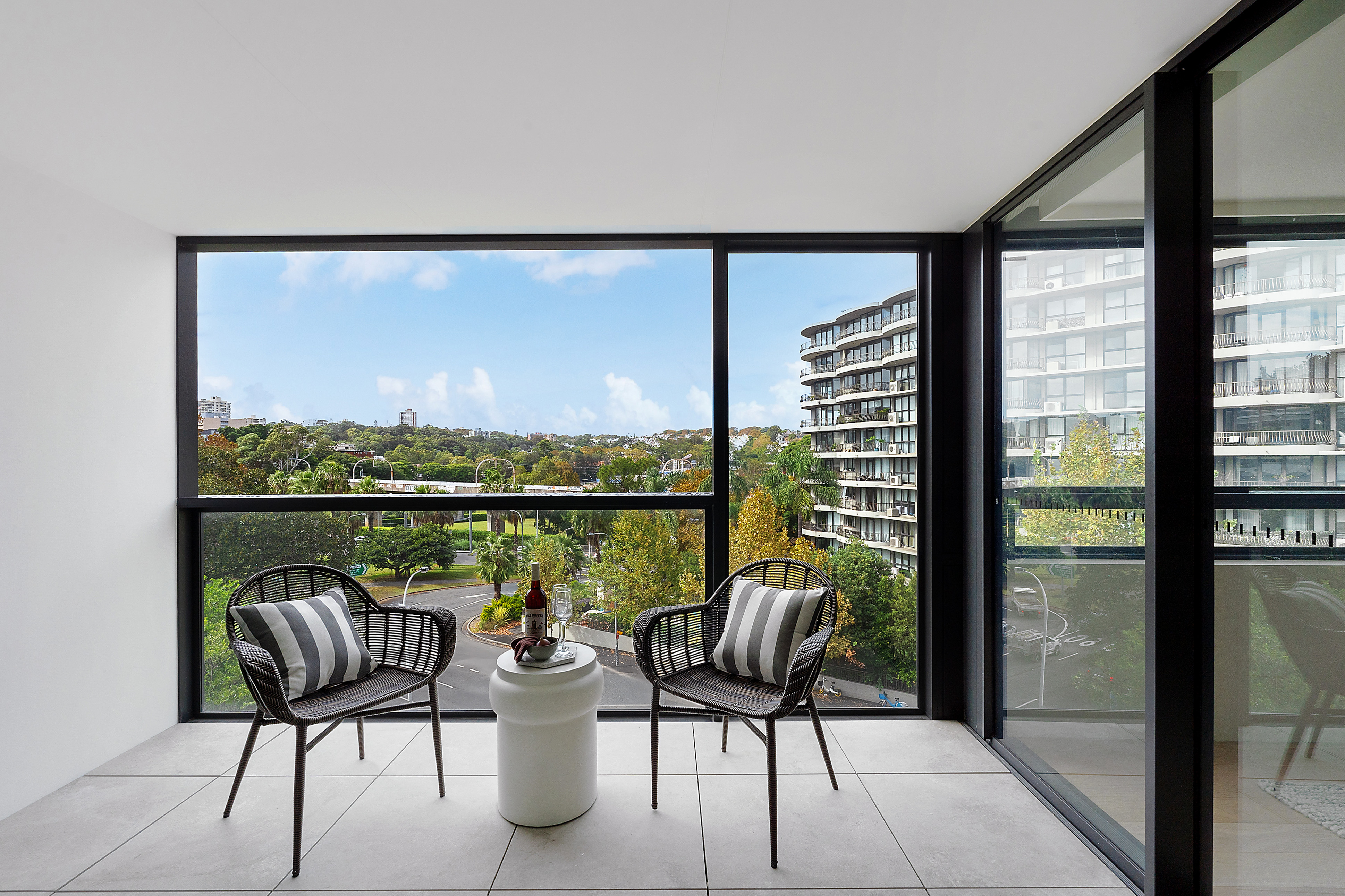 517/100 Bayswater Road, Rushcutters Bay Leased by Bradfield Badgerfox - image 1