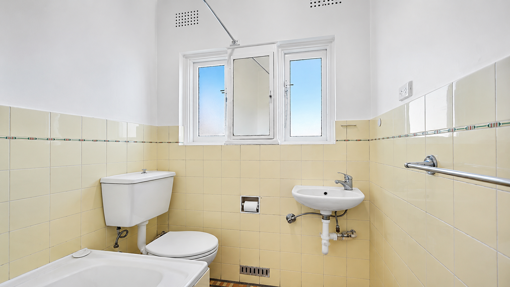 6/21 Hastings Parade, Bondi Leased by Bradfield Badgerfox - image 1