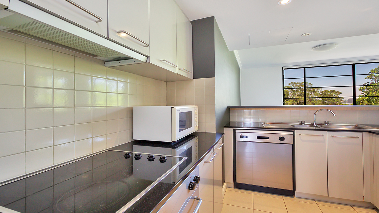 13/107 Darling Point Road, Darling Point Leased by Bradfield Badgerfox - image 1