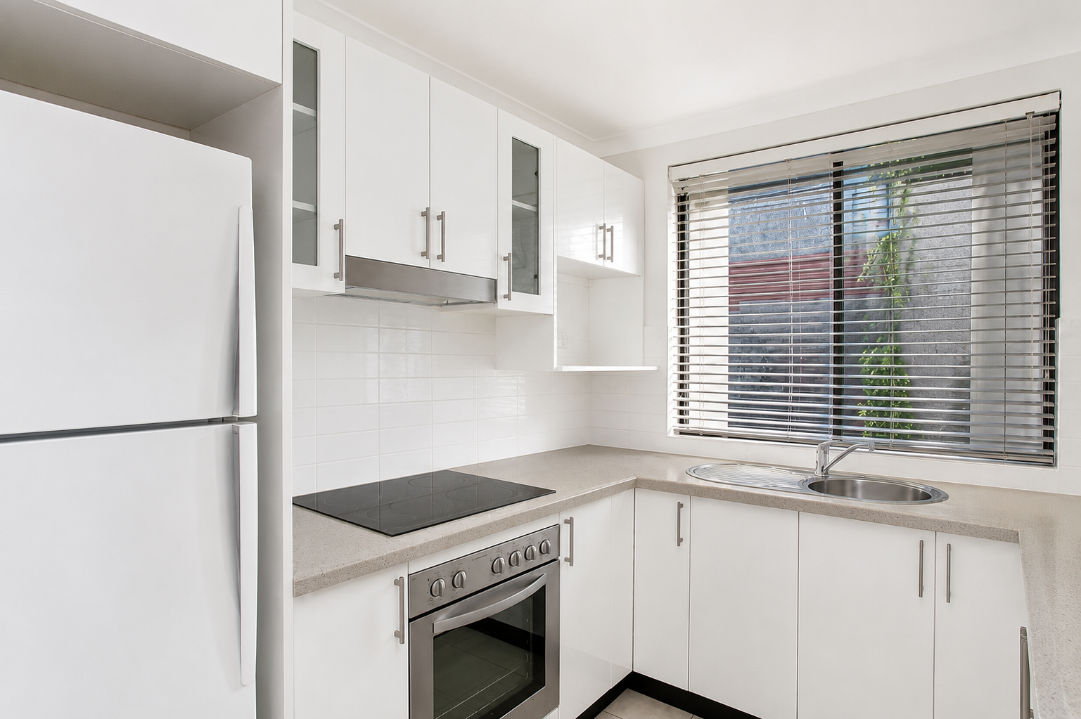 14/492-500 Elizabeth Street, Surry Hills Leased by Bradfield Badgerfox - image 1