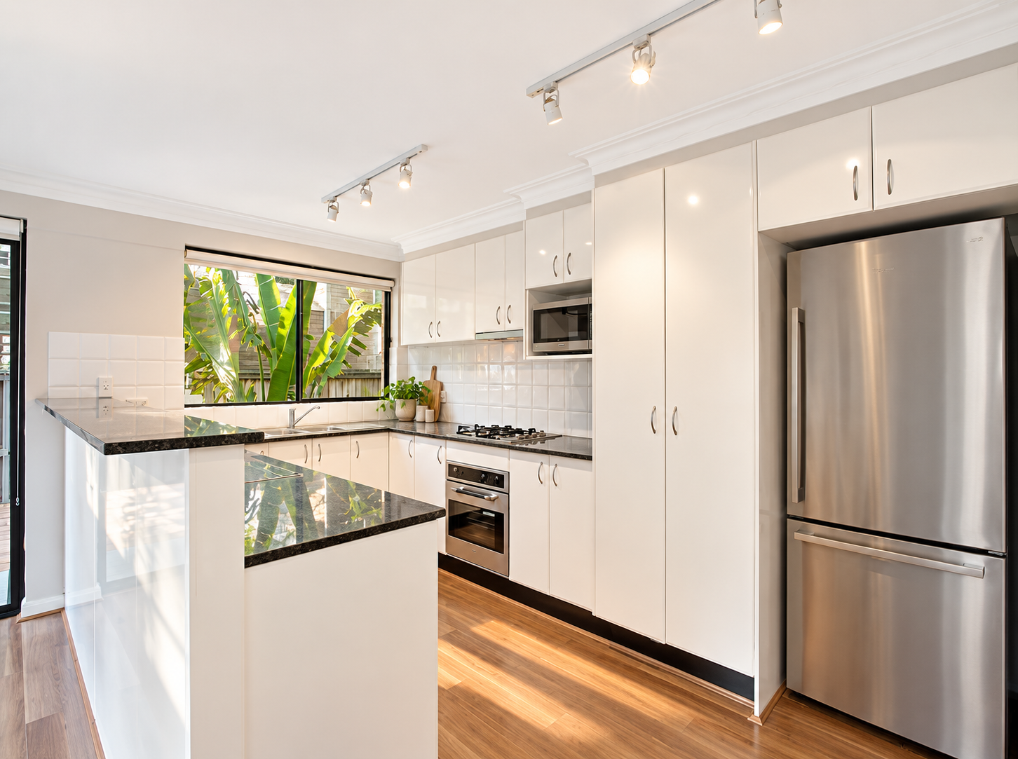4/4 Warners Avenue, Bondi For Lease by Bradfield Badgerfox - image 1