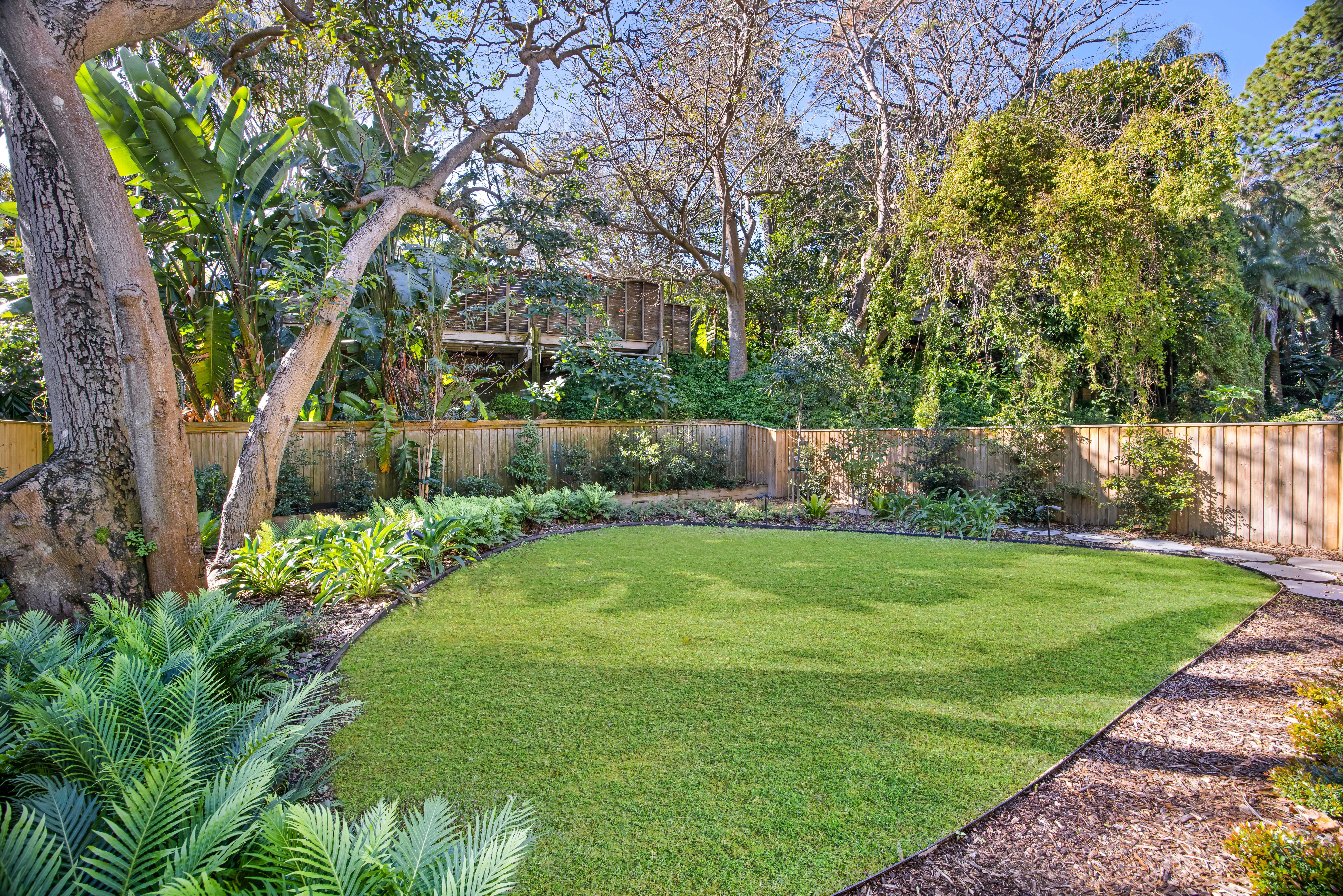 1/76 Drumalbyn Road, Bellevue Hill For Lease by Bradfield Badgerfox - image 1