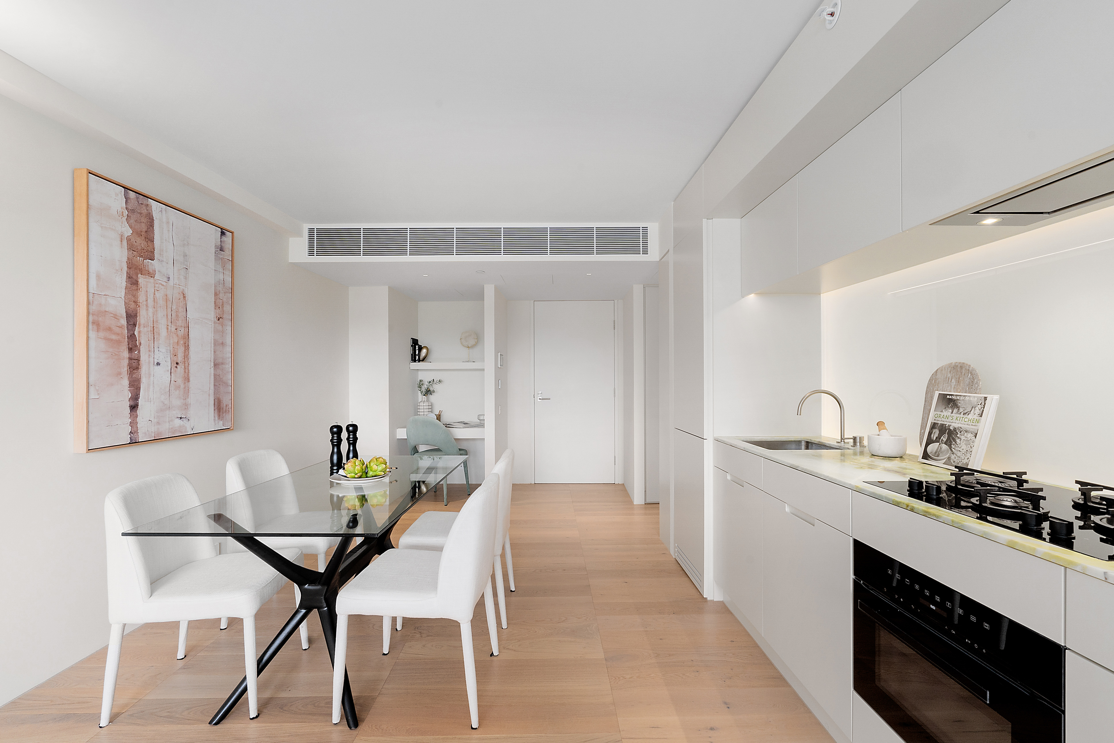 517/100 Bayswater Road, Rushcutters Bay Leased by Bradfield Badgerfox - image 1