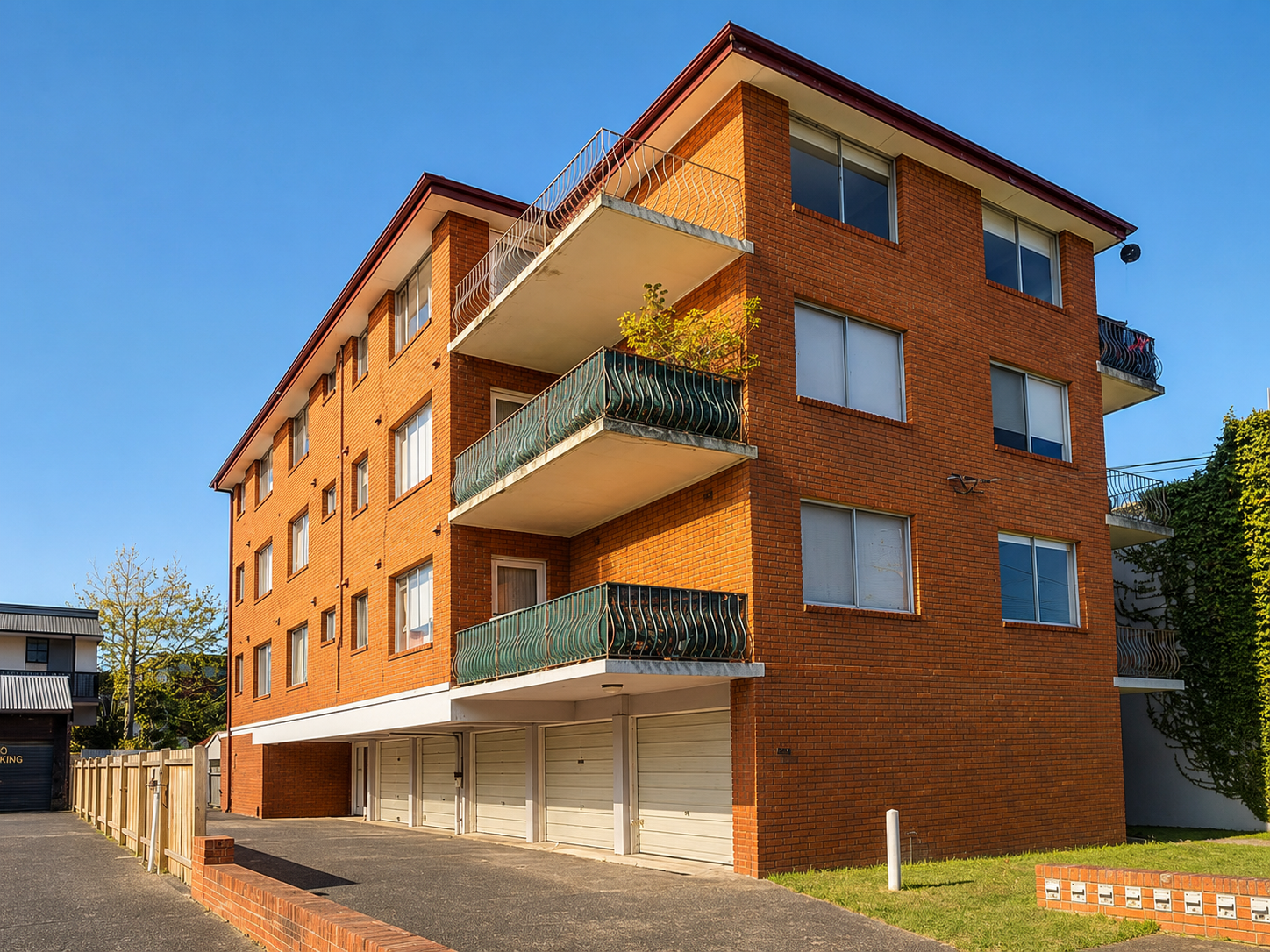3/225 Avoca Street, Randwick Leased by Bradfield Badgerfox - image 1