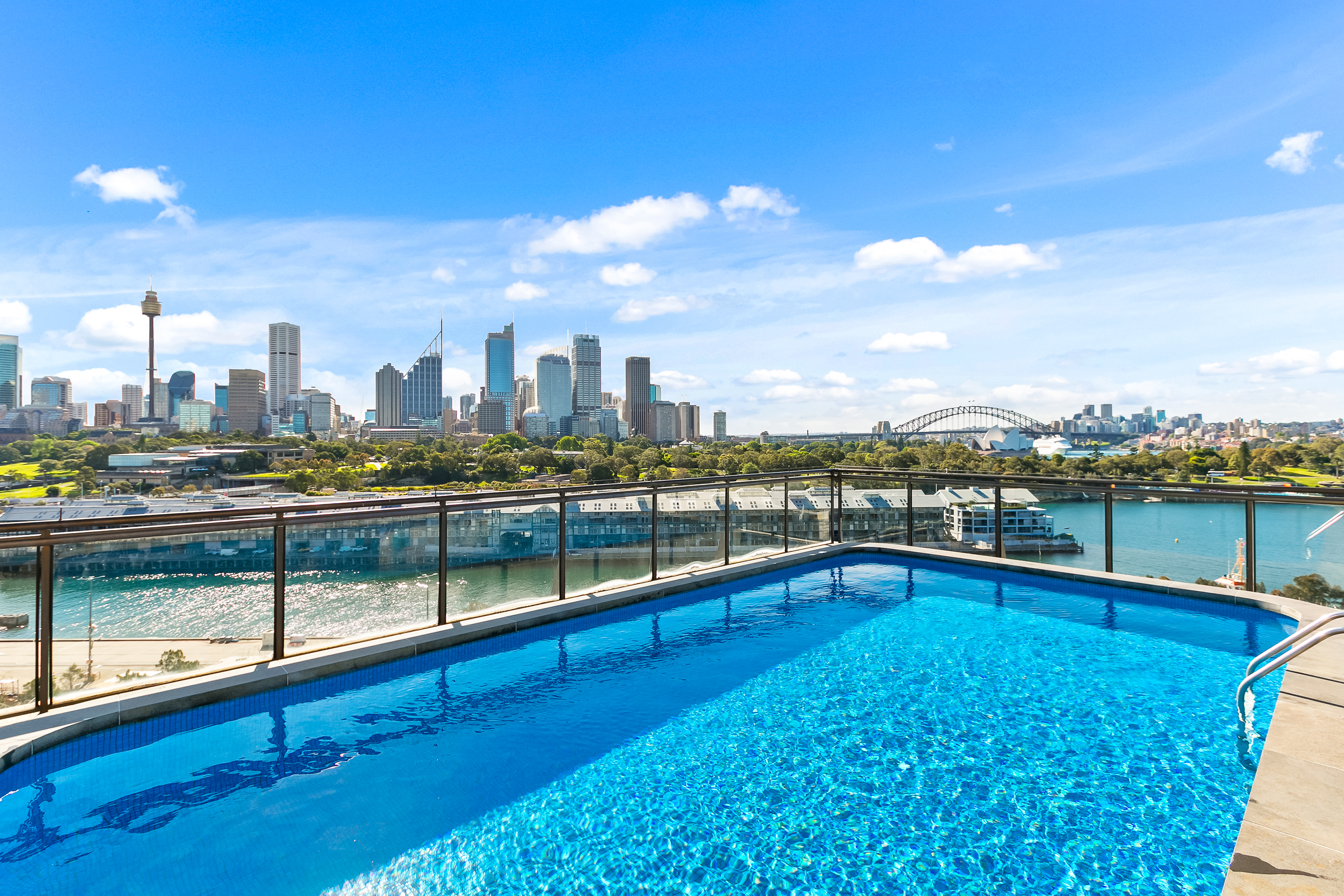 53/40 Victoria Street, Potts Point Leased by Bradfield Badgerfox - image 1