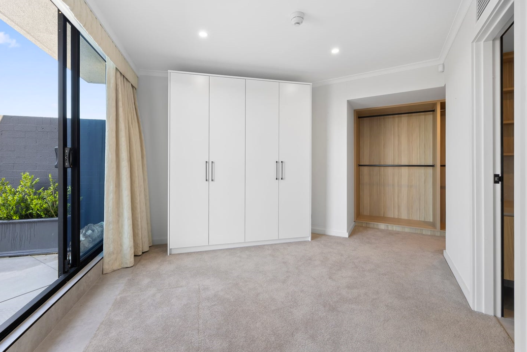 1903/180 Ocean Street, Edgecliff Leased by Bradfield Badgerfox - image 1