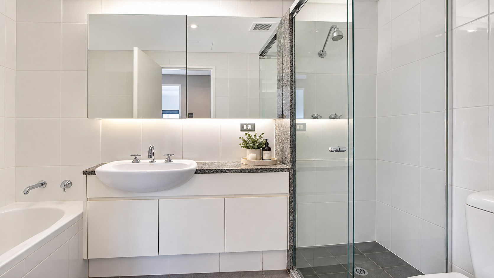 2706/184 Forbes Street, Darlinghurst Leased by Bradfield Badgerfox - image 1