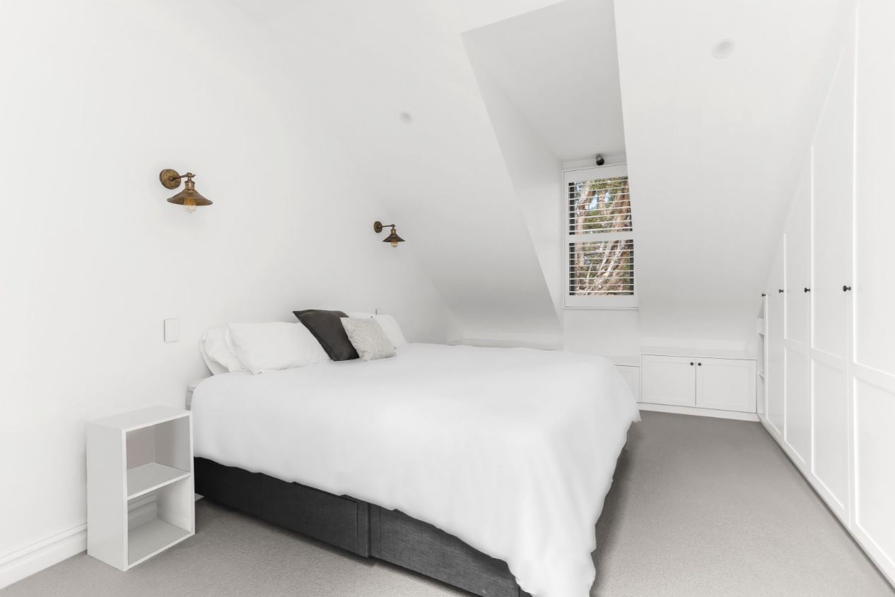 86 Marriott Street, Redfern Leased by Bradfield Badgerfox - image 1