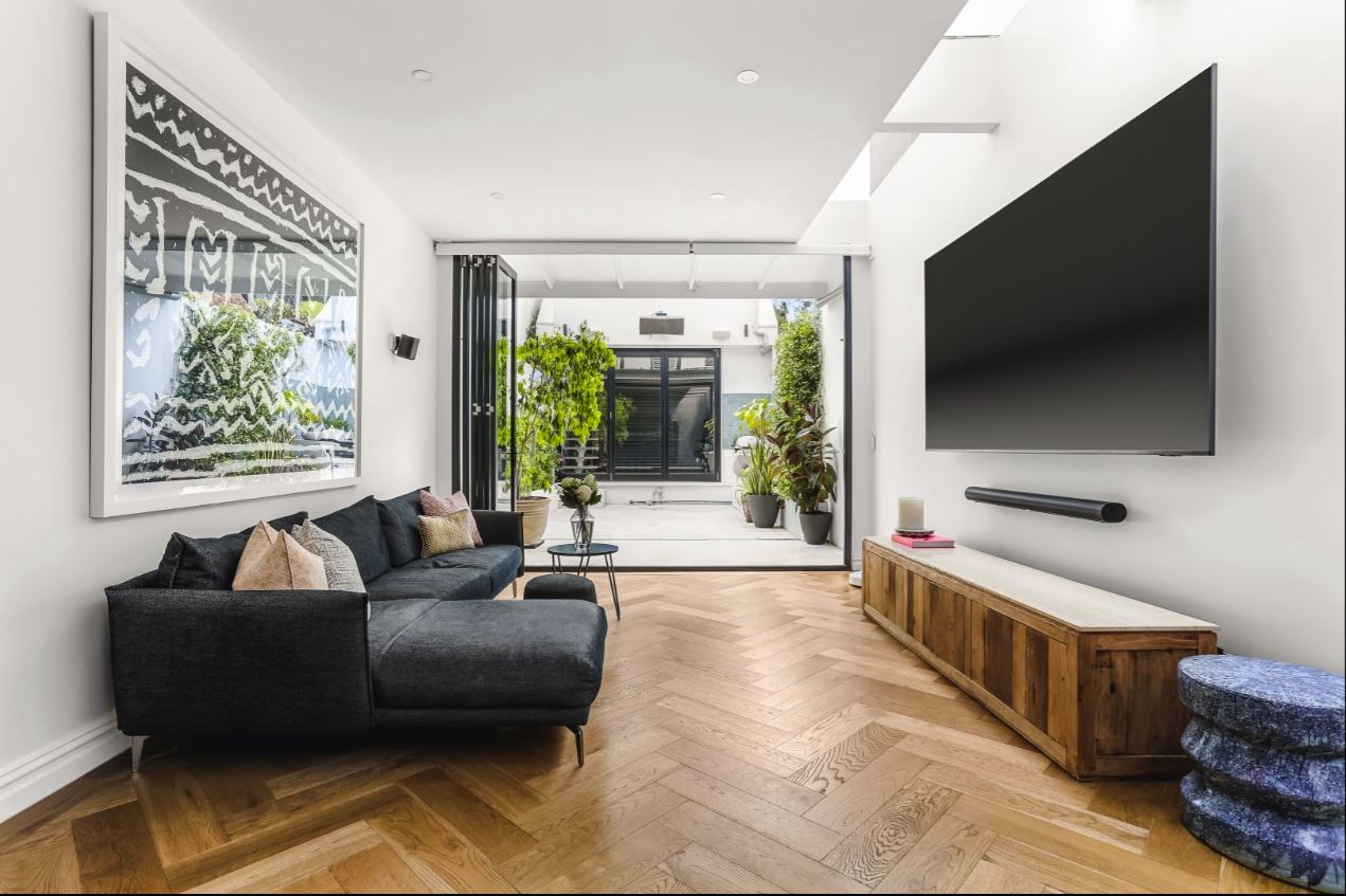 86 Marriott Street, Redfern Leased by Bradfield Badgerfox - image 1
