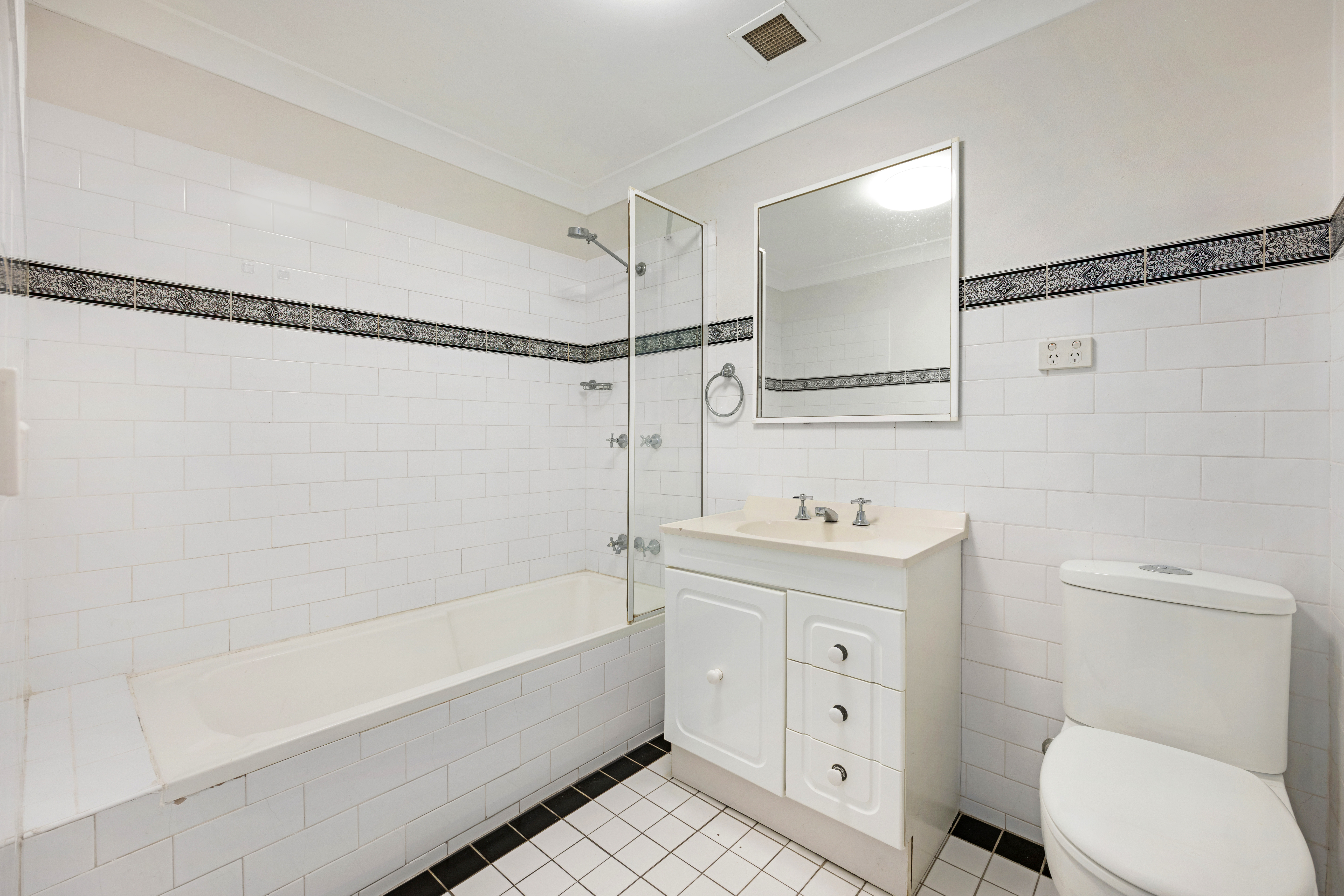 2/3A-5 Stanley Lane, Darlinghurst For Lease by Bradfield Badgerfox - image 1