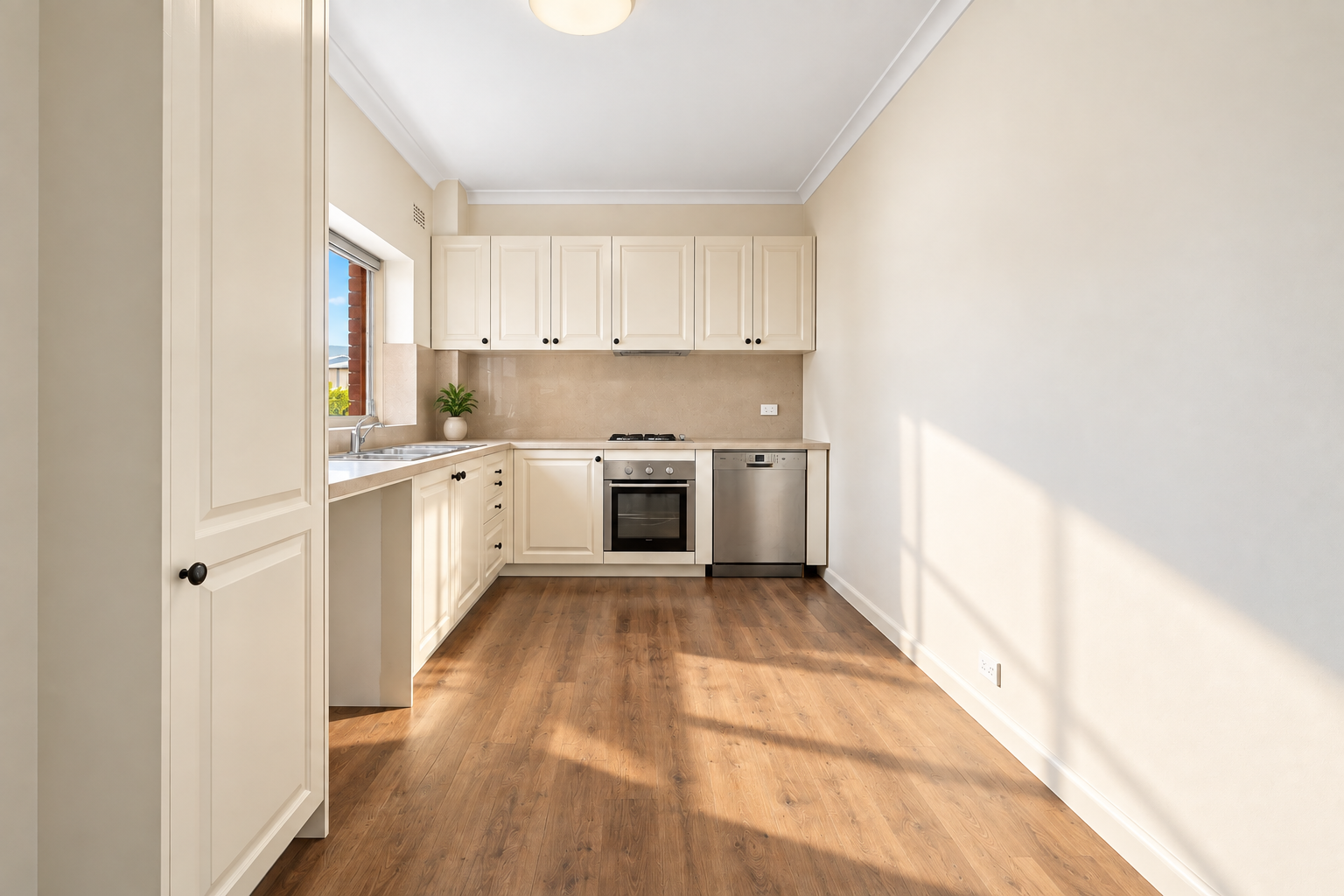 5/2A Wentworth Street, Point Piper Leased by Bradfield Badgerfox - image 1