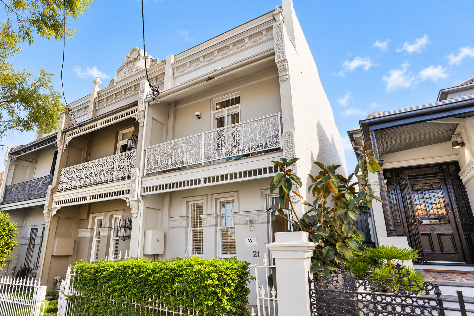 21 Junction Street, Woollahra Leased by Bradfield Badgerfox - image 1