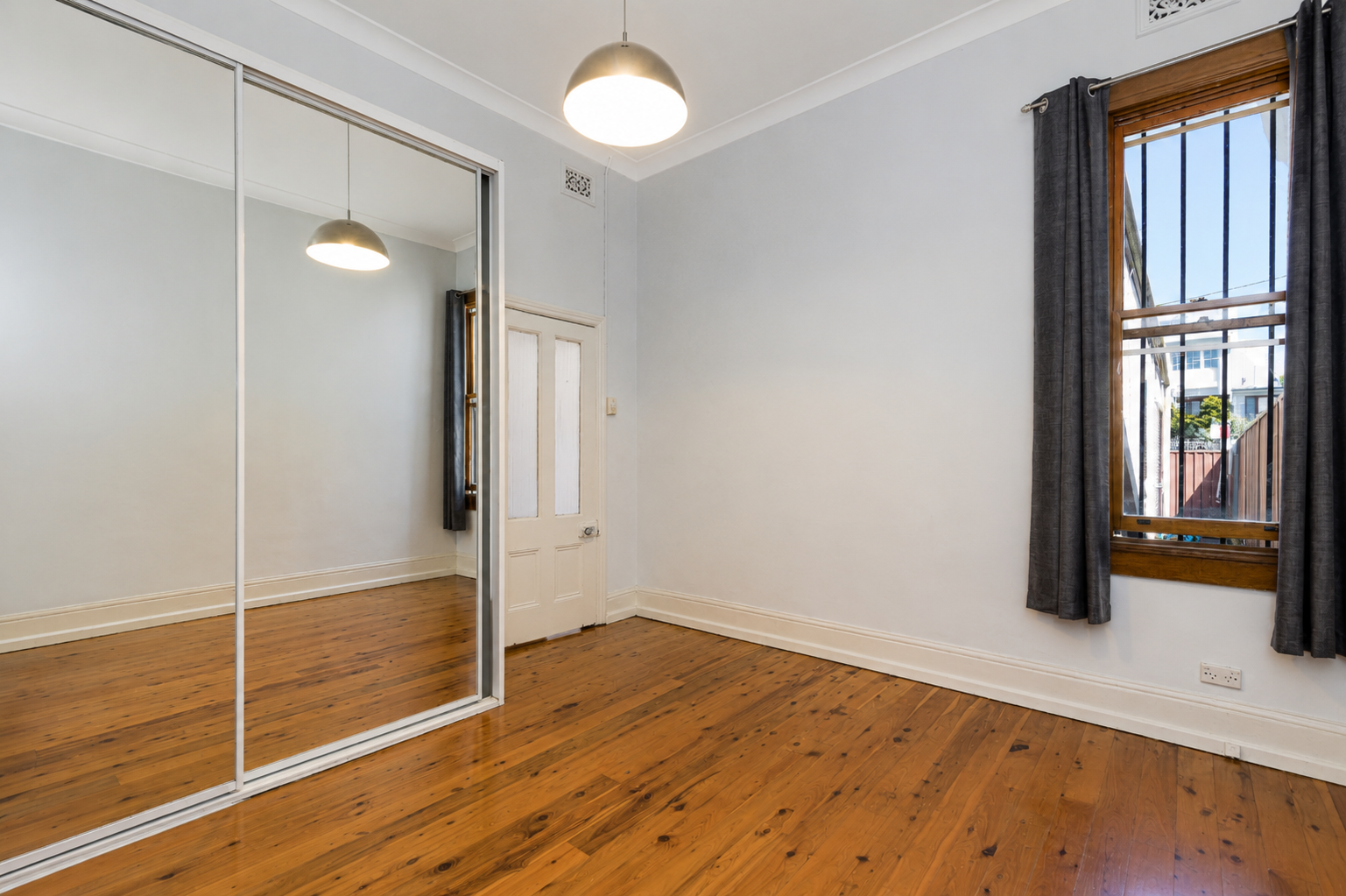 131 George Street, Erskineville Leased by Bradfield Badgerfox - image 1