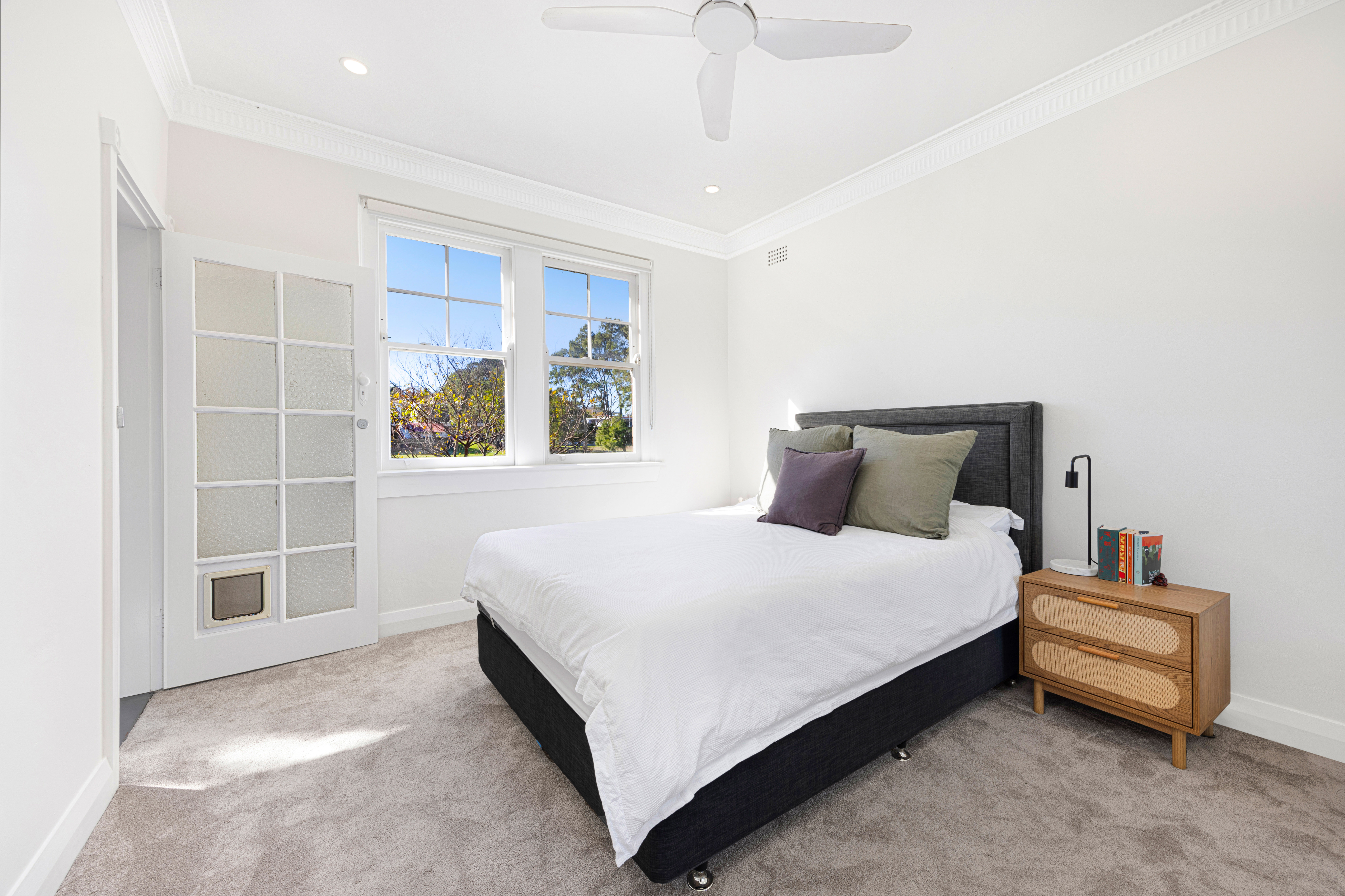 8/16 Manion Avenue, Rose Bay Leased by Bradfield Badgerfox - image 1