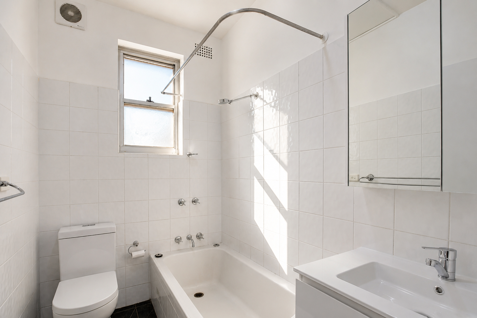 2/67 Willis Street, Kingsford For Lease by Bradfield Badgerfox - image 1