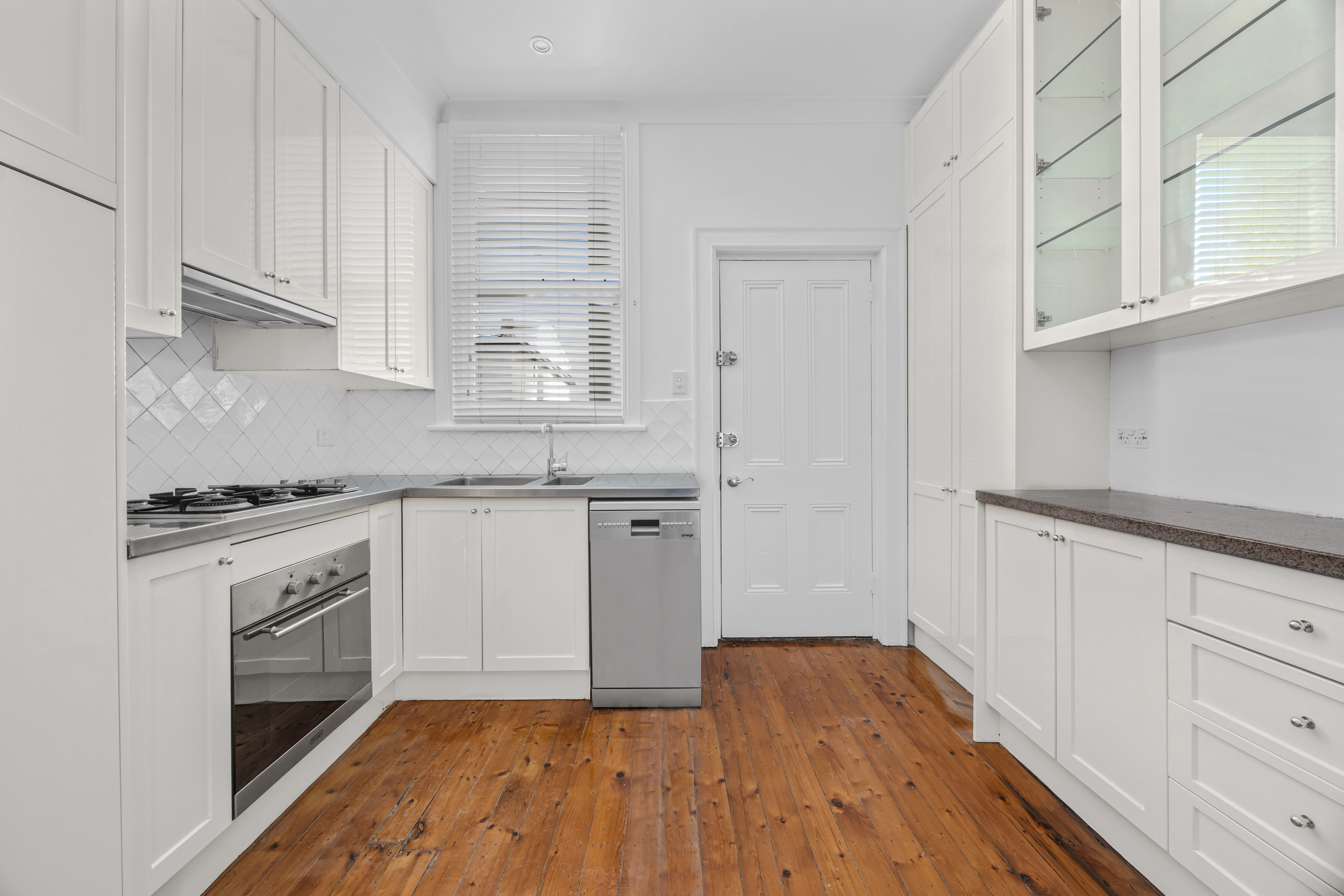 1/1A Wyuna Road, Point Piper Leased by Bradfield Badgerfox - image 1