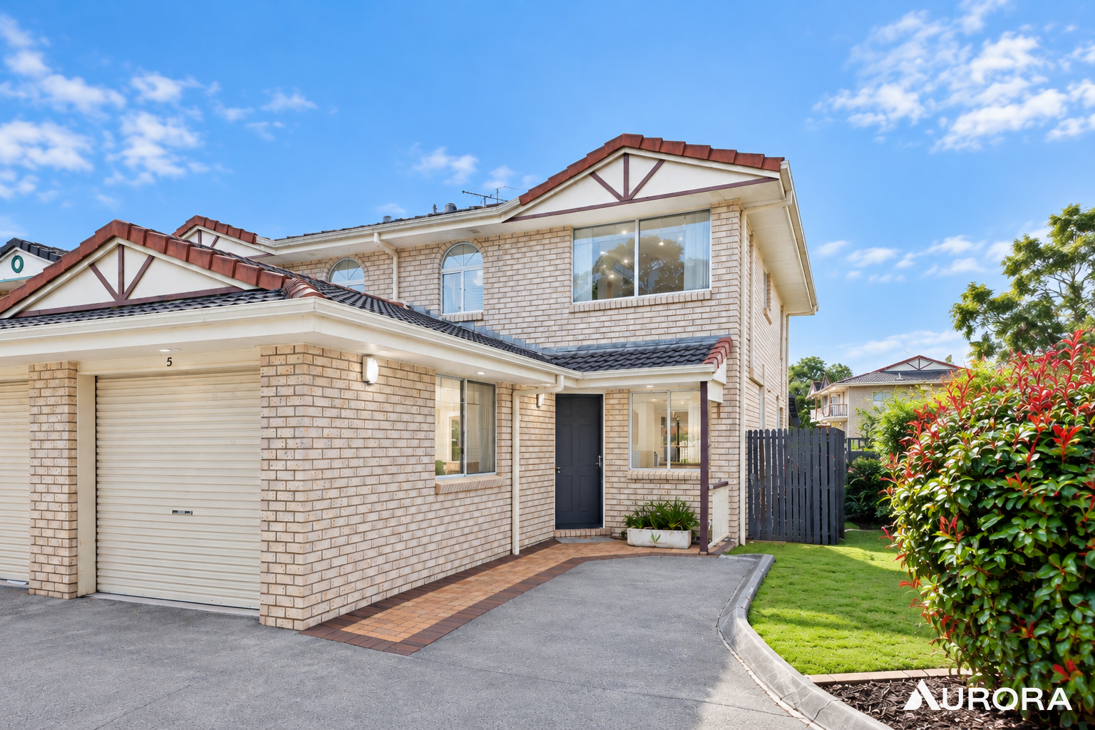 5/10 Lawrence Close, Robertson For Lease by Aurora Property