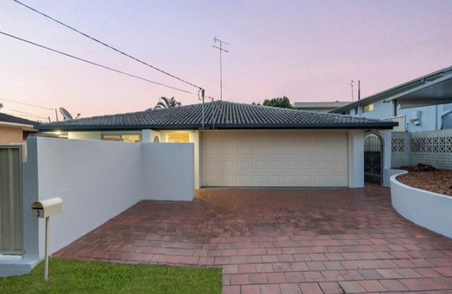 3 Dolphin Street, Macgregor For Lease by Aurora Property