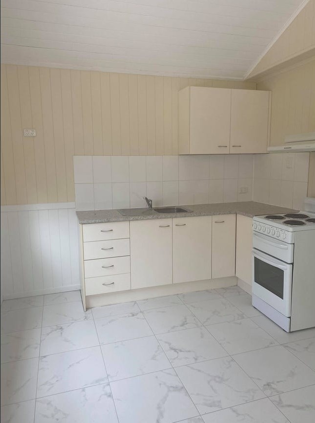 9/10 Pear Street, Greenslopes For Lease by Aurora Property - image 2