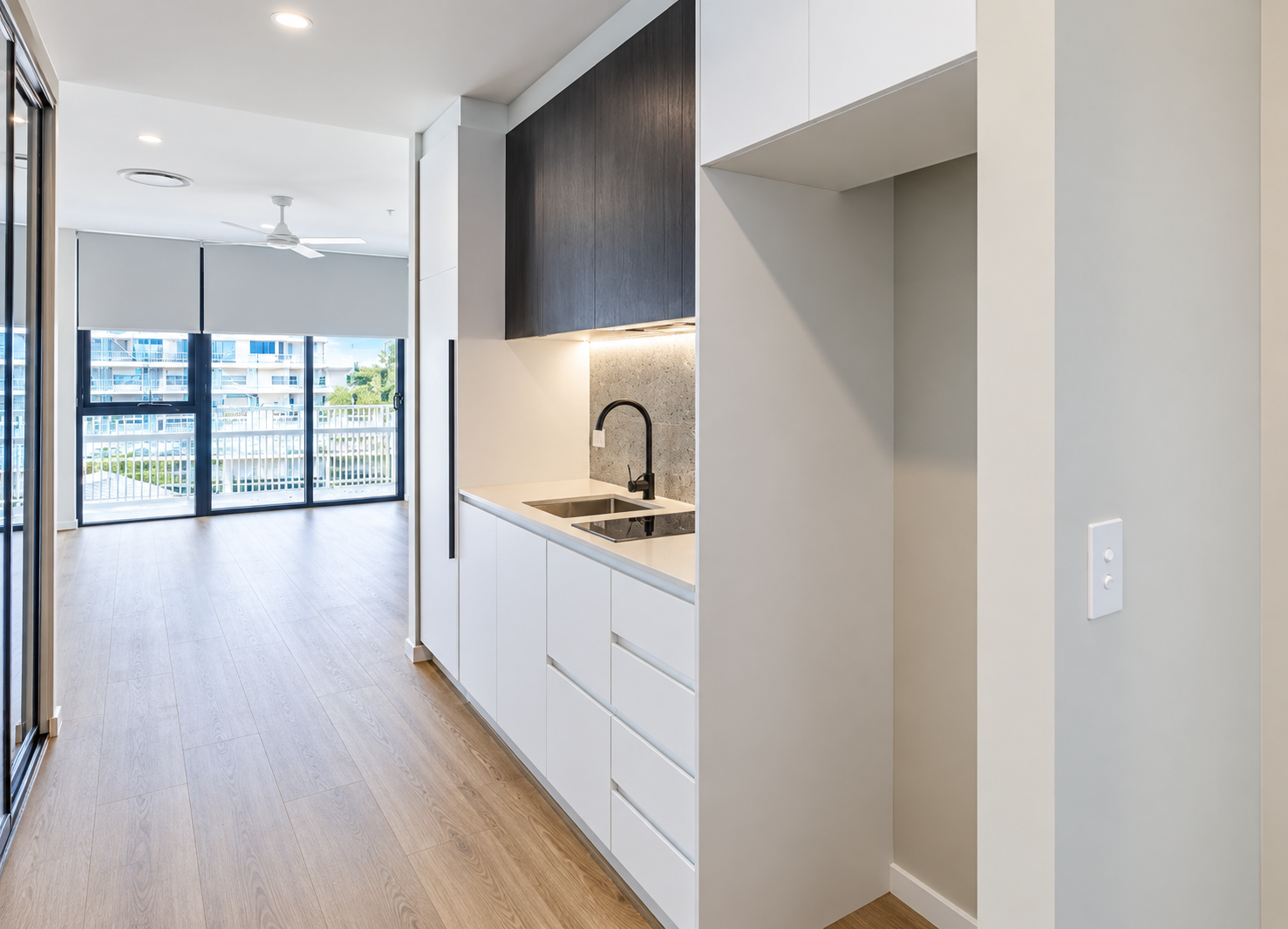 210/1 Centre Place, Rochedale South For Lease by Aurora Property - image 6