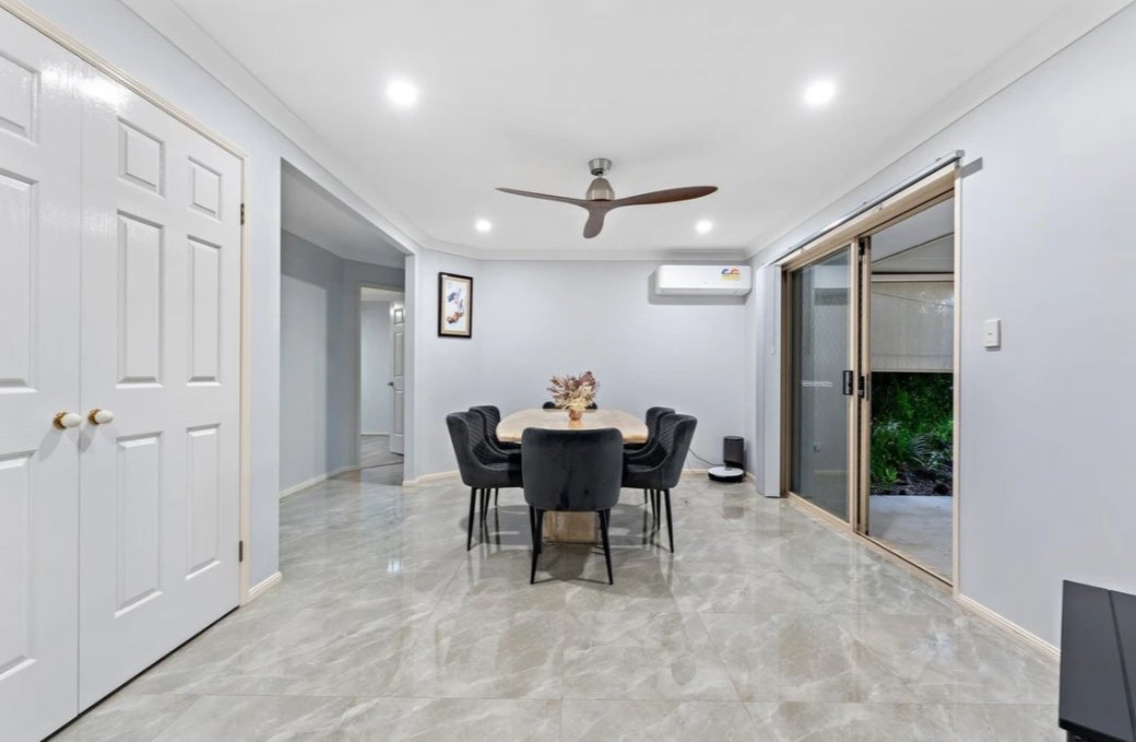 39 Woorabinda Stree, Runcorn Leased by Aurora Property - image 4
