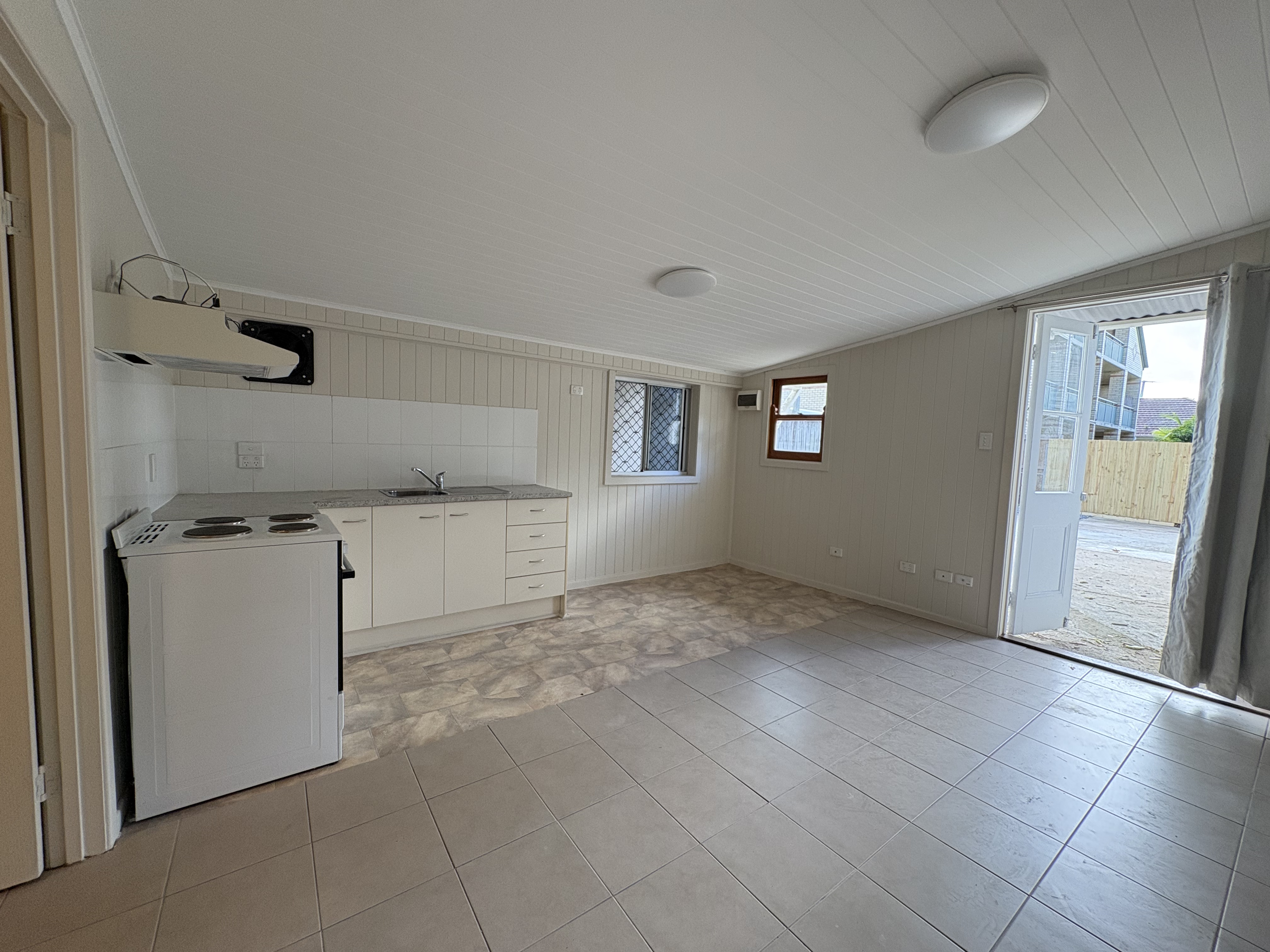 10/10 Pear Street, Greenslopes For Lease by Aurora Property - image 6