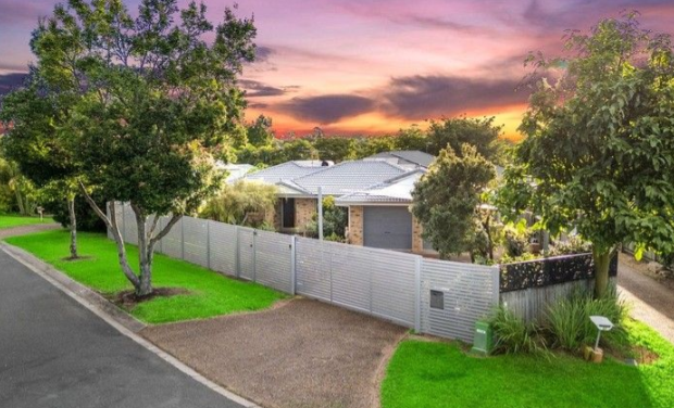 39 Woorabinda Stree, Runcorn Leased by Aurora Property - image 12