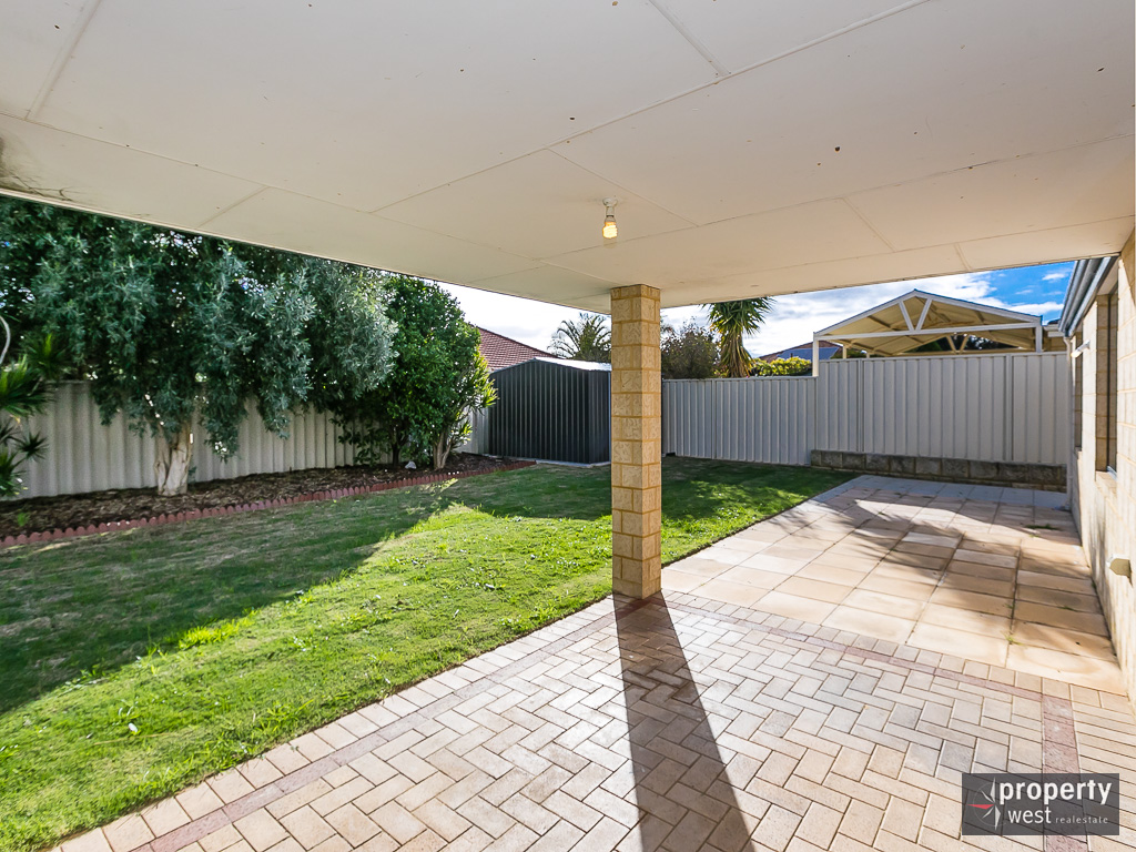 NEWLY RENOVATED FAMILY HOME AVAILABLE NOW FOR RENT! Property West