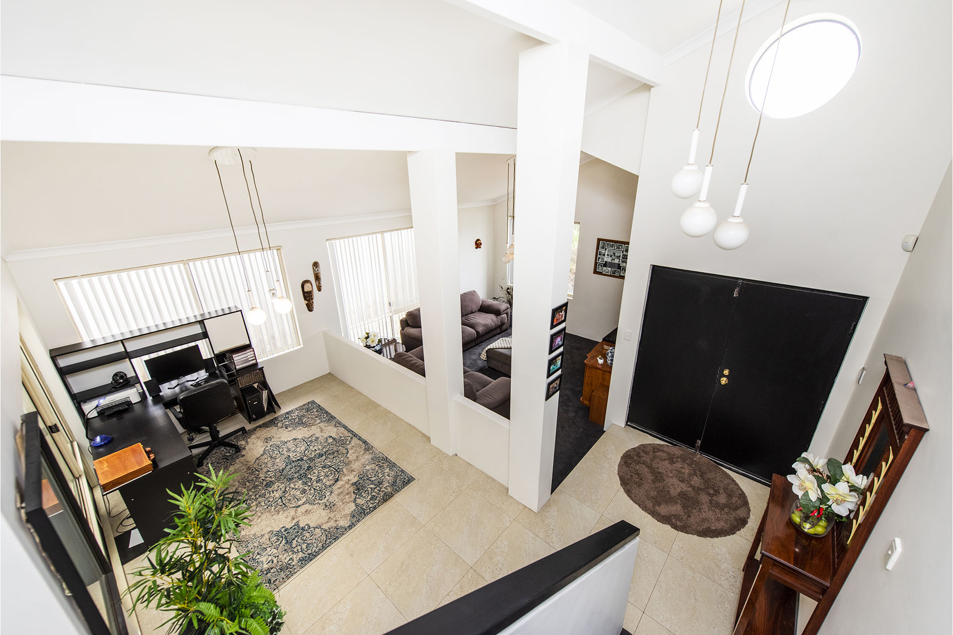 Inside Rental AMAZING SPACE INSIDE & OUT - Property West