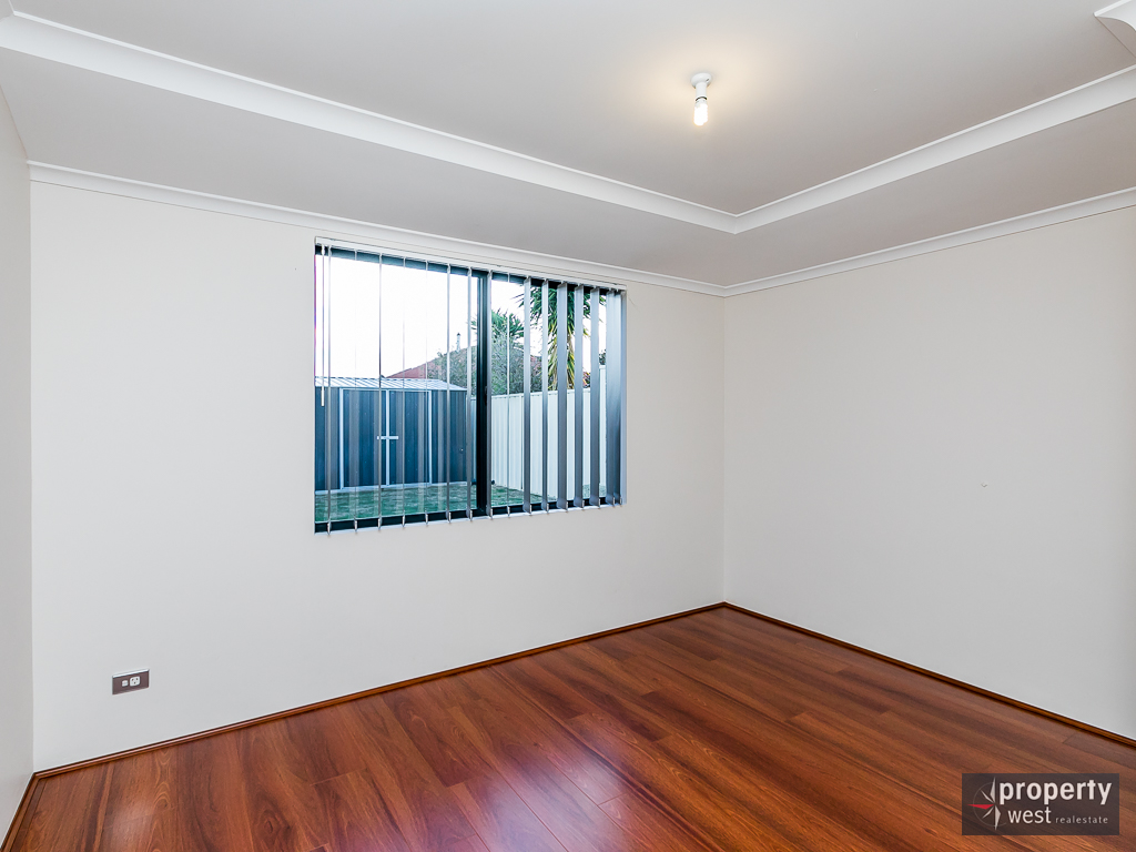 NEWLY RENOVATED FAMILY HOME AVAILABLE NOW FOR RENT! Property West