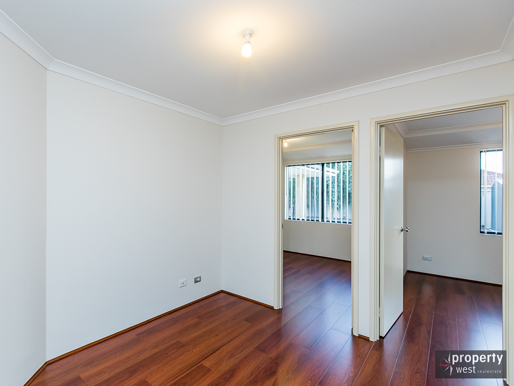 NEWLY RENOVATED FAMILY HOME AVAILABLE NOW FOR RENT! Property West