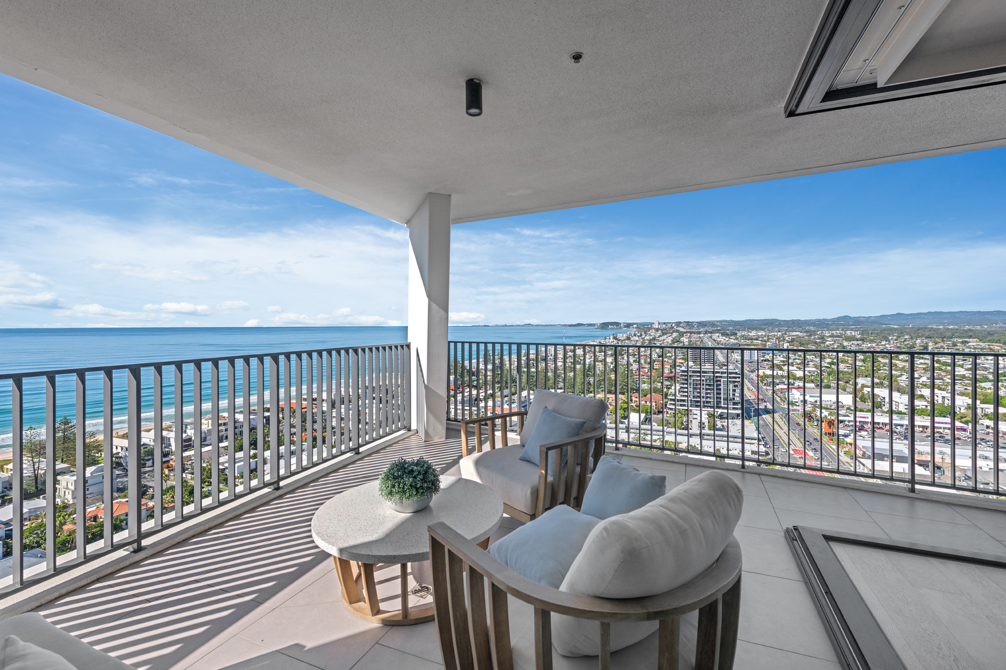 2204/43 Peerless Avenue, Mermaid Beach For Lease by Mosaic Property Group - image 2