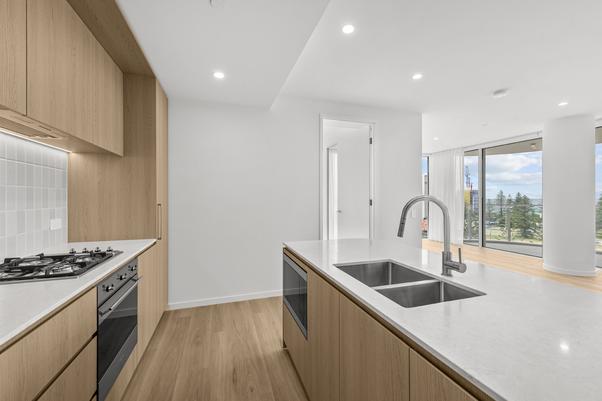 702/4 Rosewood Avenue, Broadbeach For Lease by Mosaic Property Group - image 5