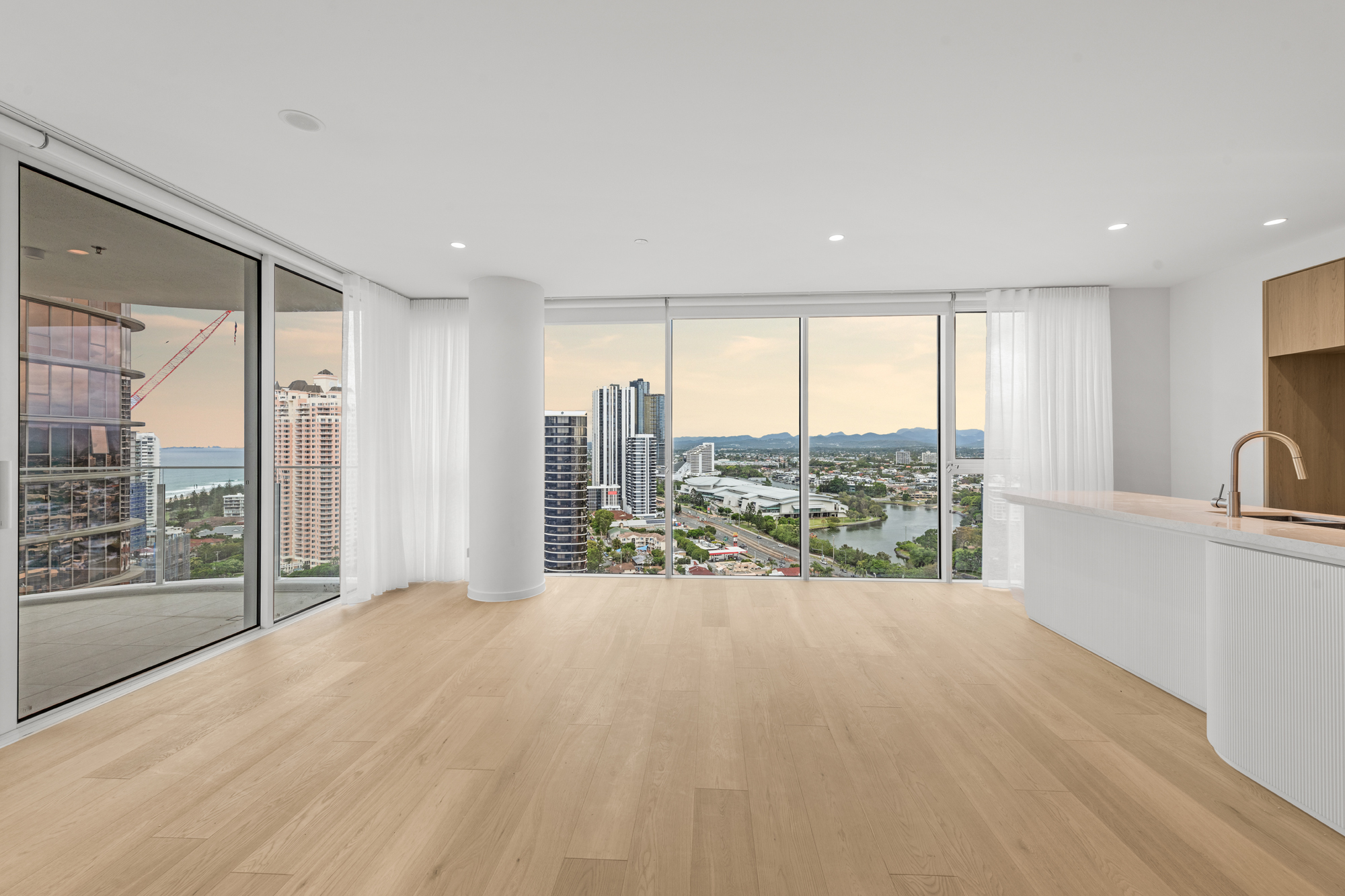 2003/4 Rosewood Avenue, Broadbeach For Lease by Mosaic Property Group - image 3