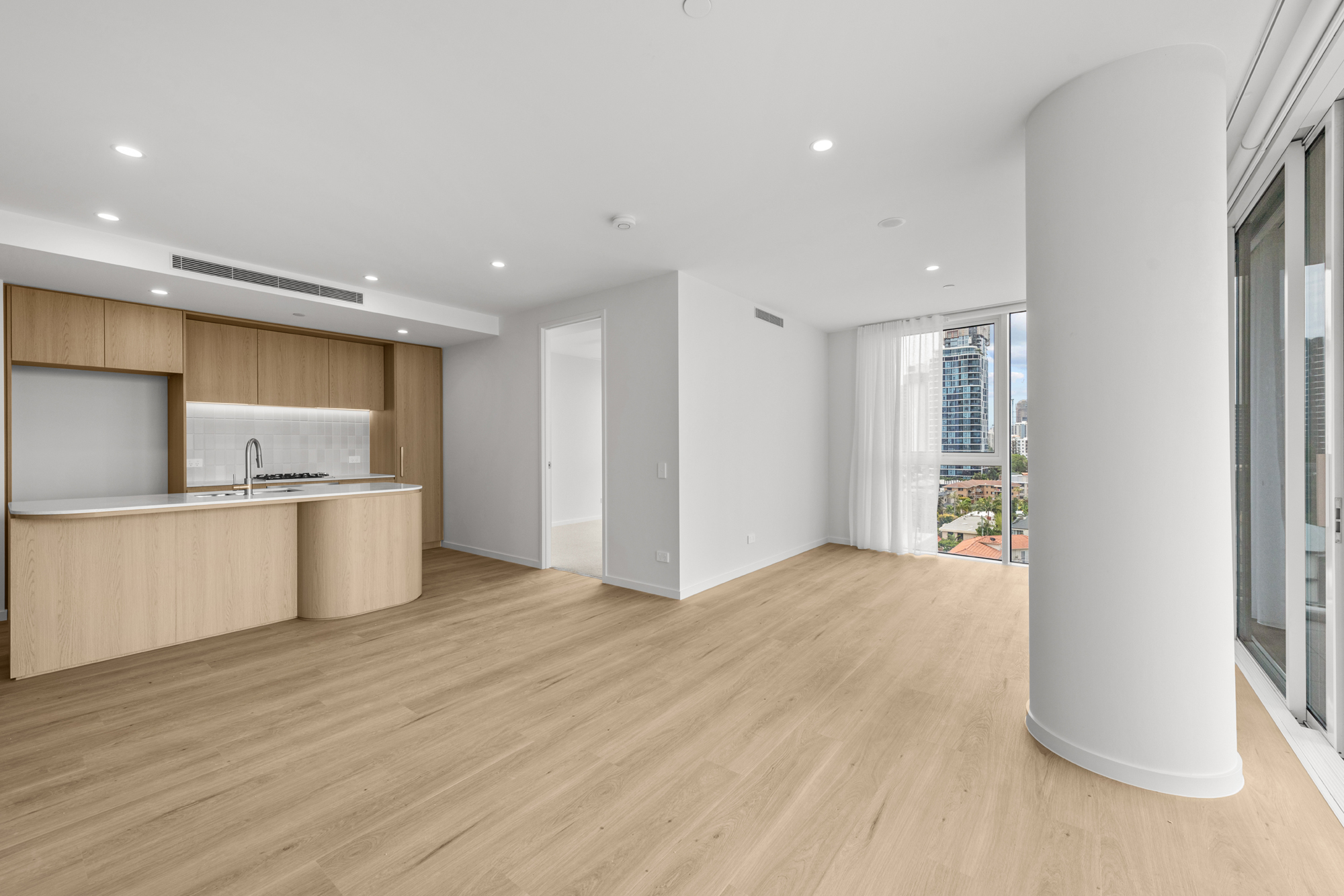 702/4 Rosewood Avenue, Broadbeach For Lease by Mosaic Property Group - image 2