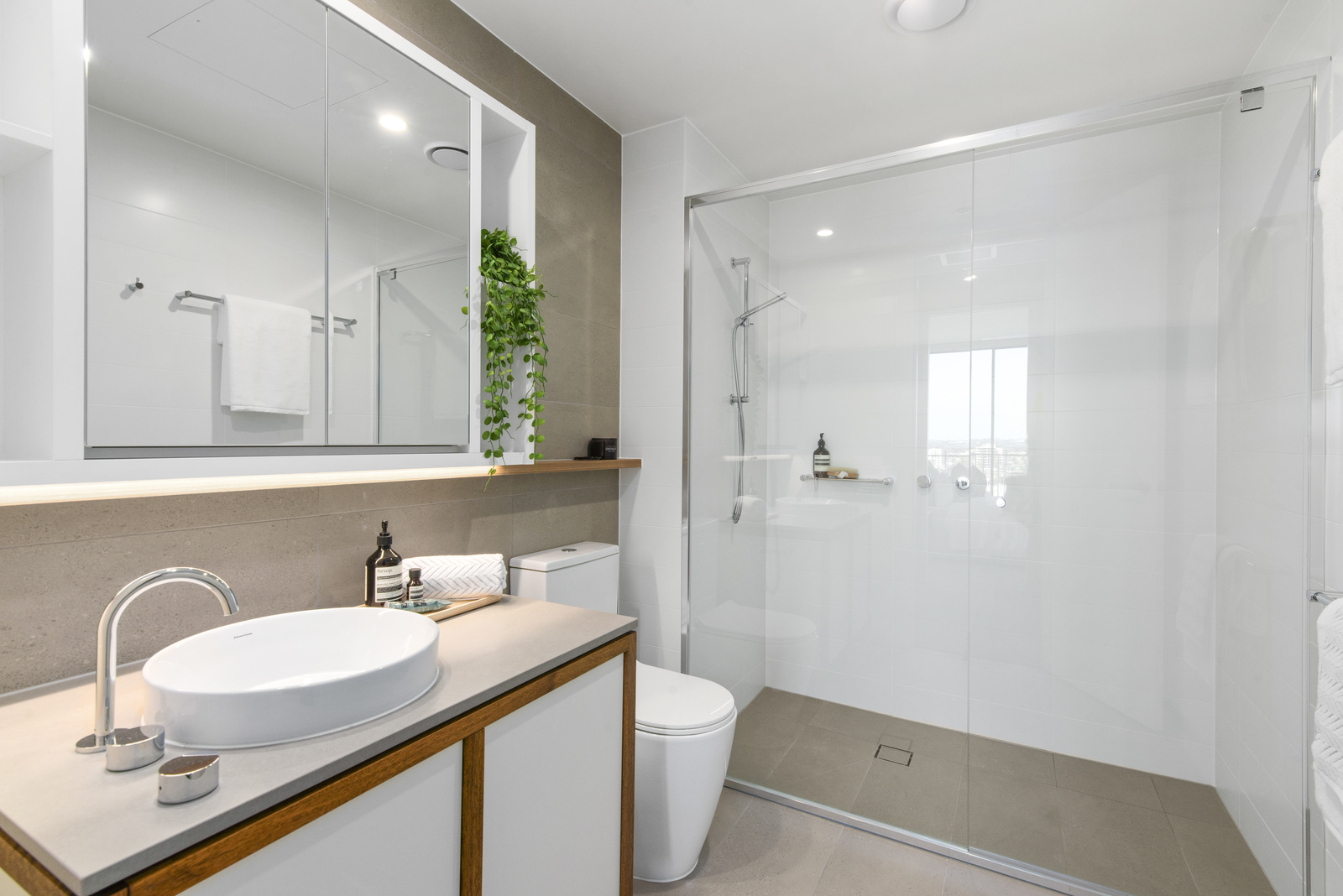 804/43 Peerless Avenue, Mermaid Beach For Lease by Mosaic Property Group - image 5