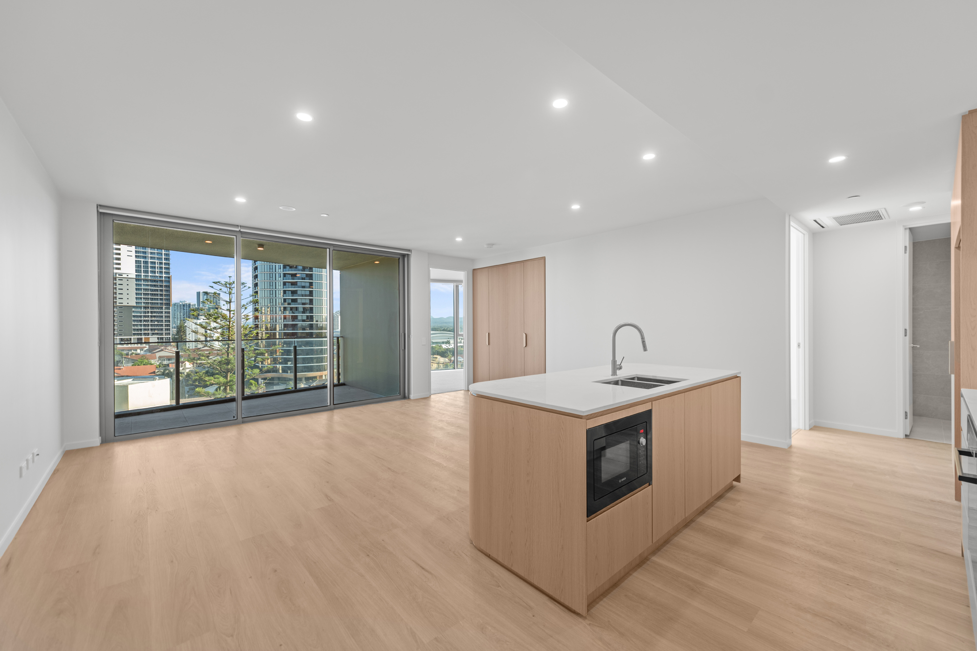 705/146-148 Surf Parade, Broadbeach For Lease by Mosaic Property Group - image 1