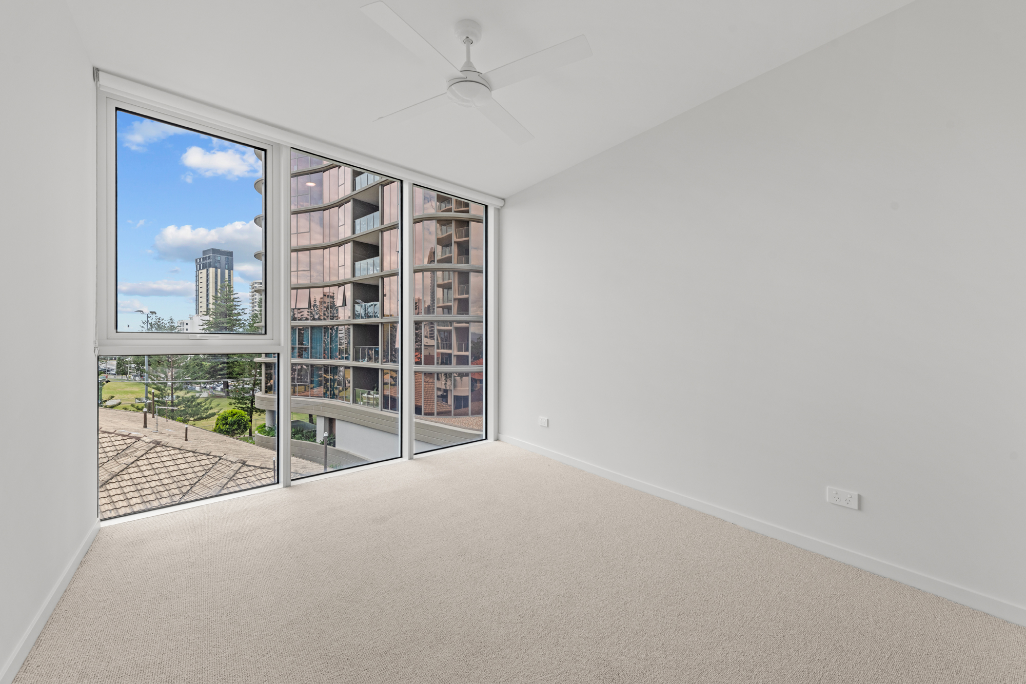 303/4 Rosewood Avenue, Broadbeach For Lease by Mosaic Property Group - image 10