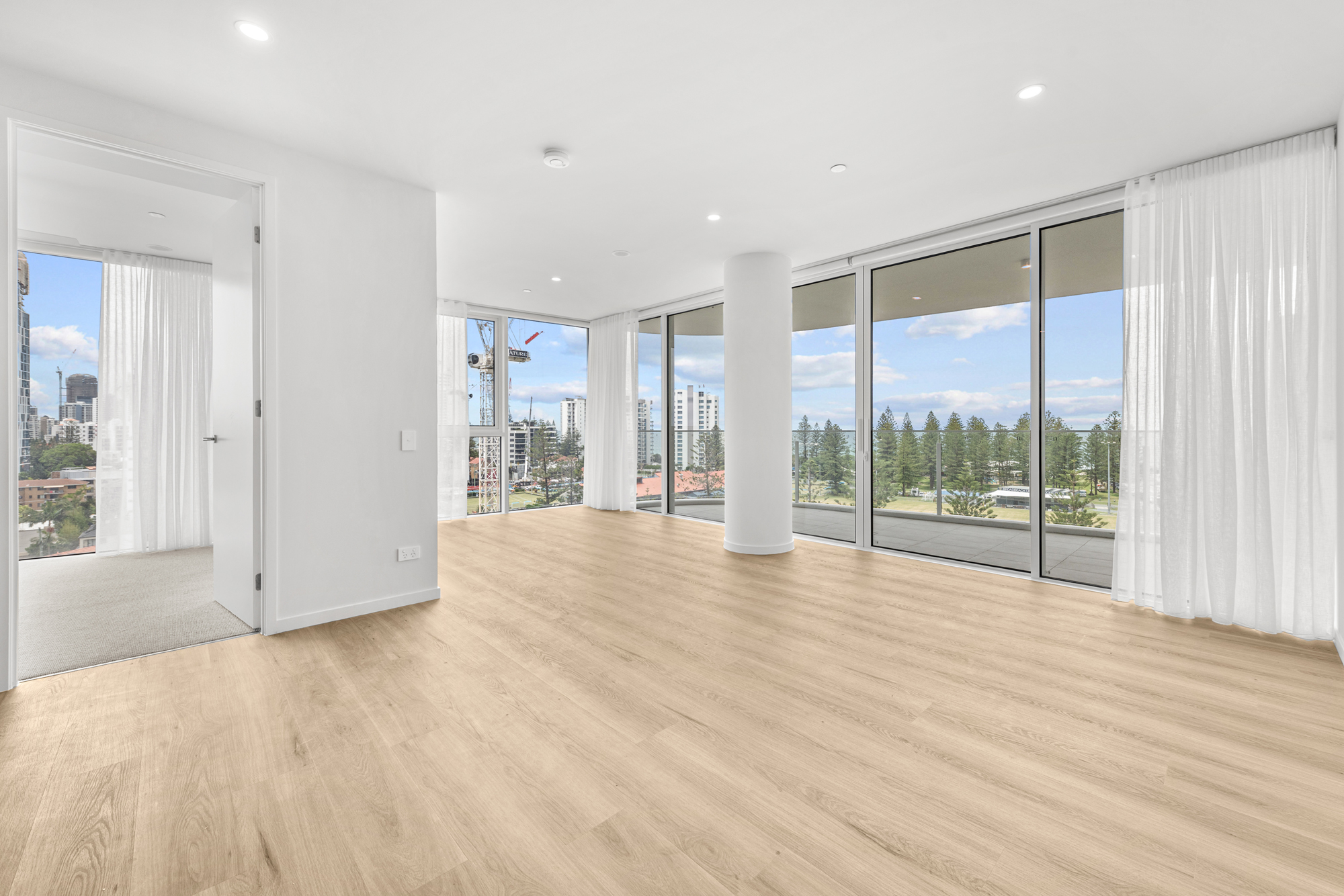 702/4 Rosewood Avenue, Broadbeach For Lease by Mosaic Property Group - image 3