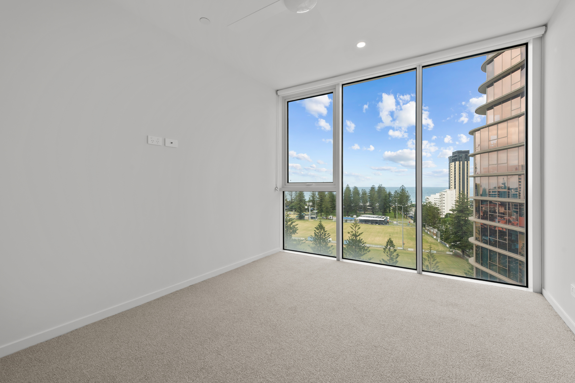 903/4 Rosewood Avenue, Broadbeach For Lease by Mosaic Property Group - image 9
