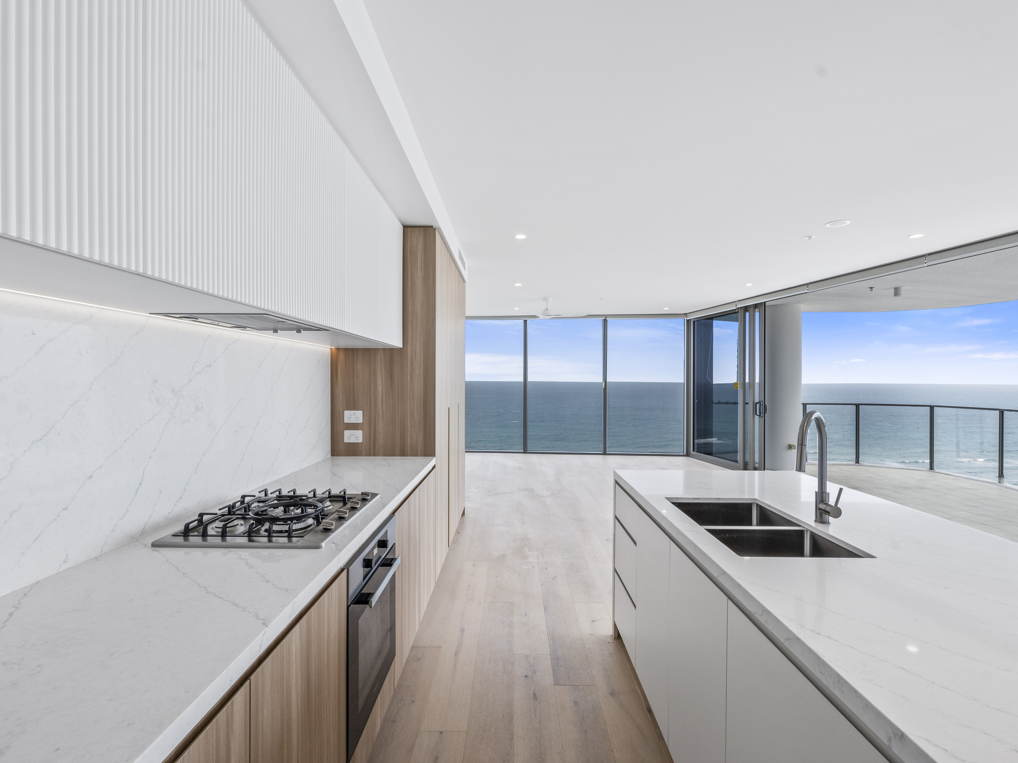 2003/15 Peerless Avenue, Mermaid Beach For Lease by Mosaic Property Group - image 1
