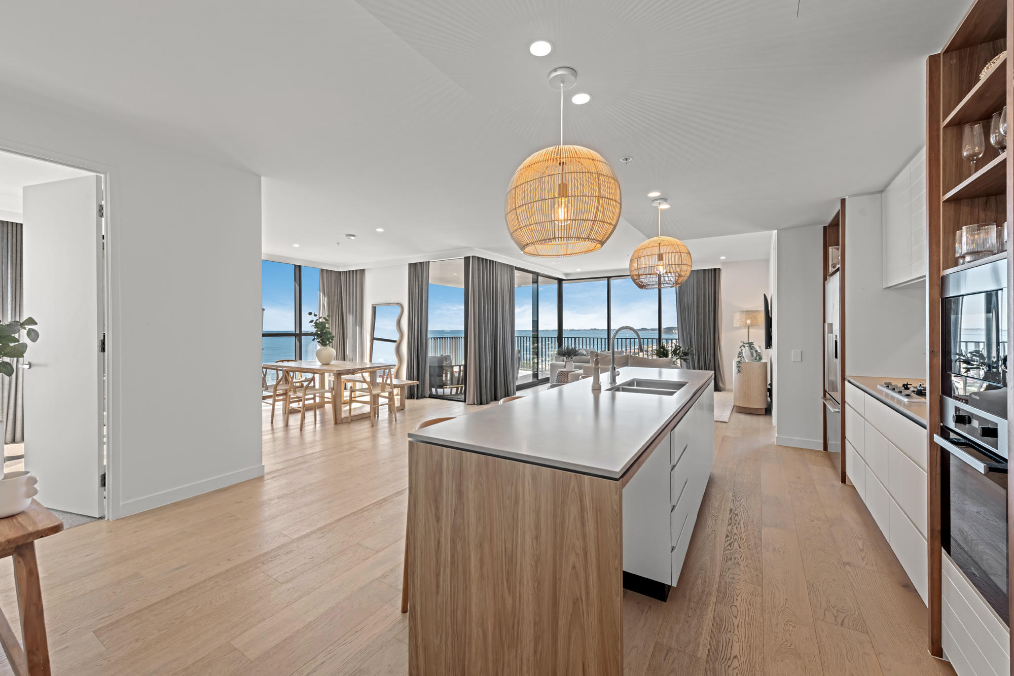 2204/43 Peerless Avenue, Mermaid Beach For Lease by Mosaic Property Group - image 3