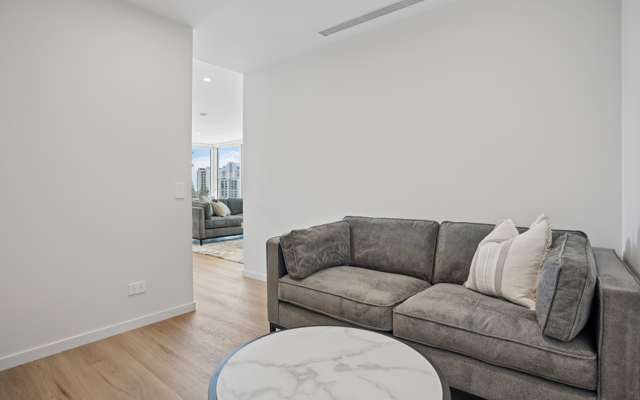 602/4 Rosewood Avenue, Broadbeach For Lease by Mosaic Property Group - image 5
