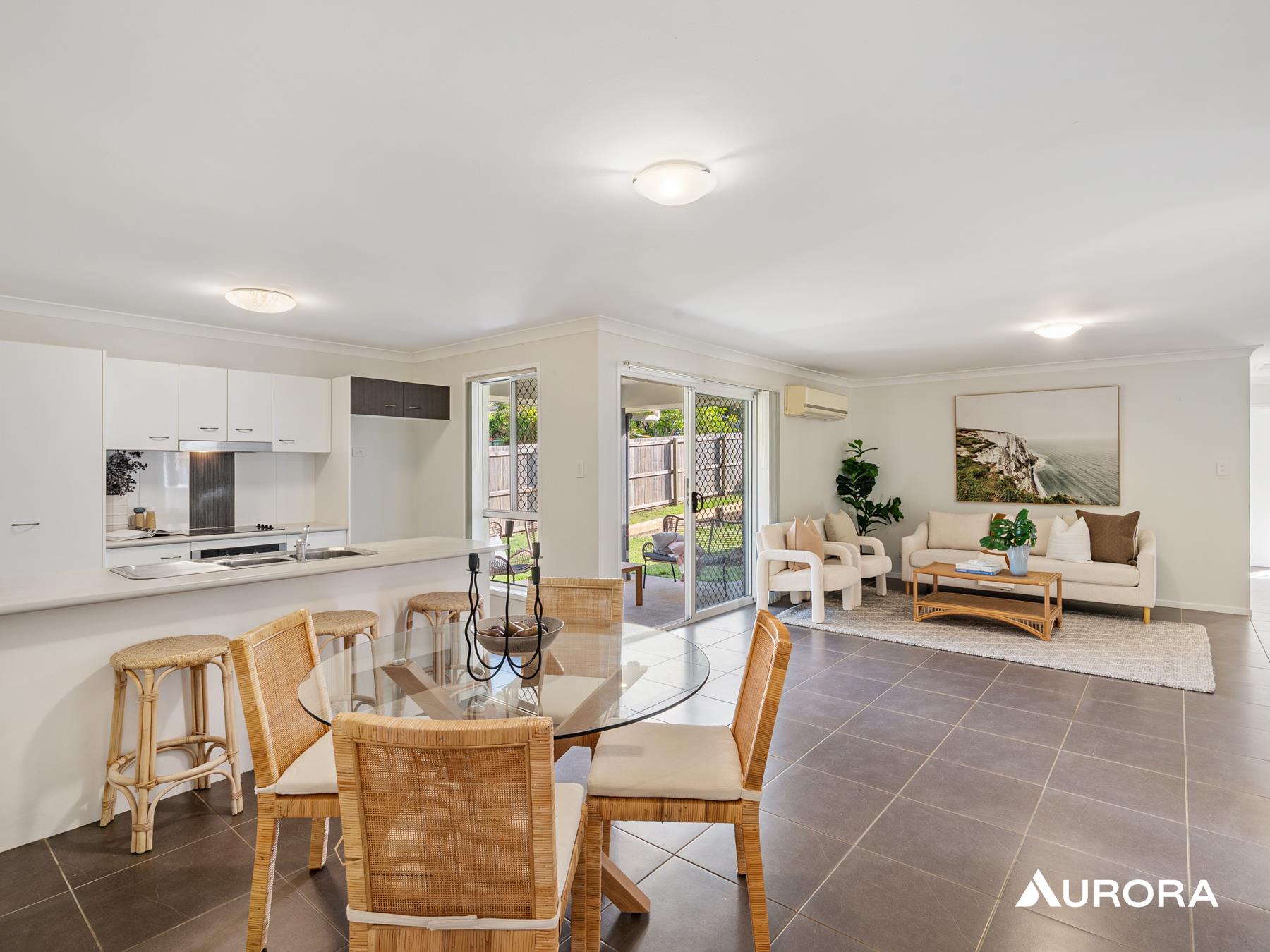 1 Saint Bees Close, Redland Bay Leased by Aurora Property - image 13
