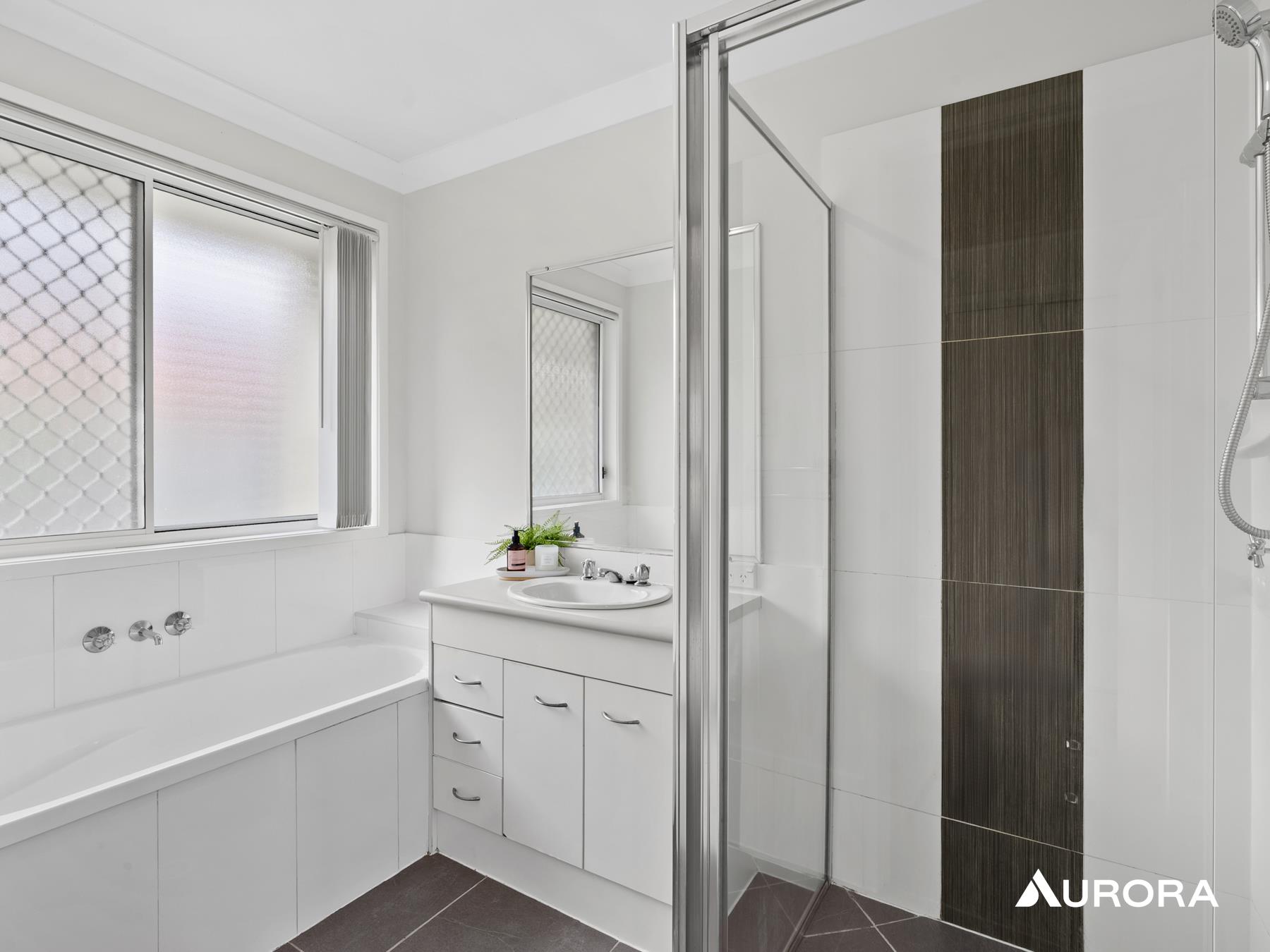 1 Saint Bees Close, Redland Bay Leased by Aurora Property - image 7