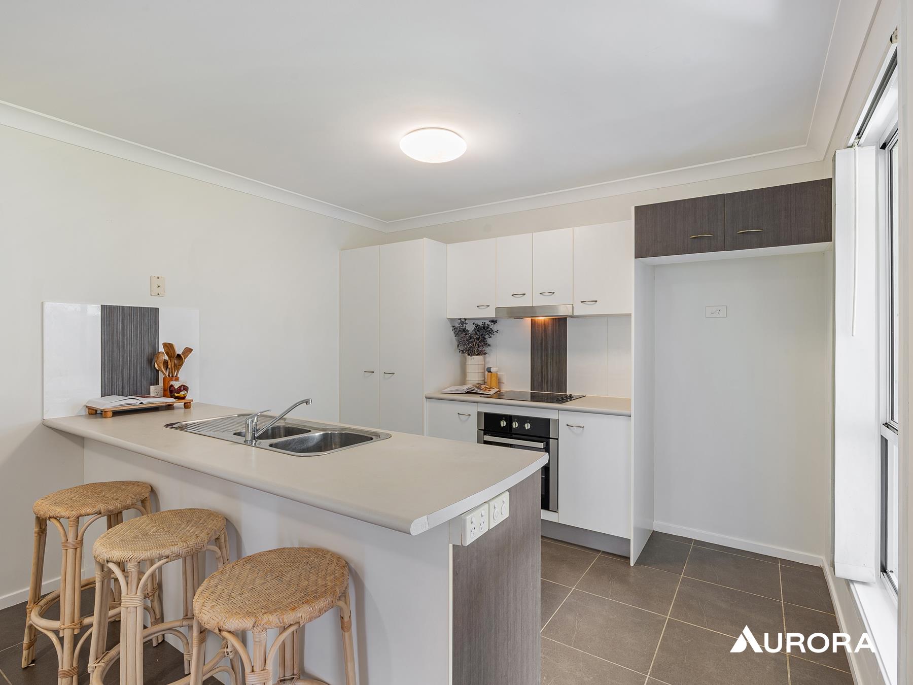 1 Saint Bees Close, Redland Bay Leased by Aurora Property - image 15